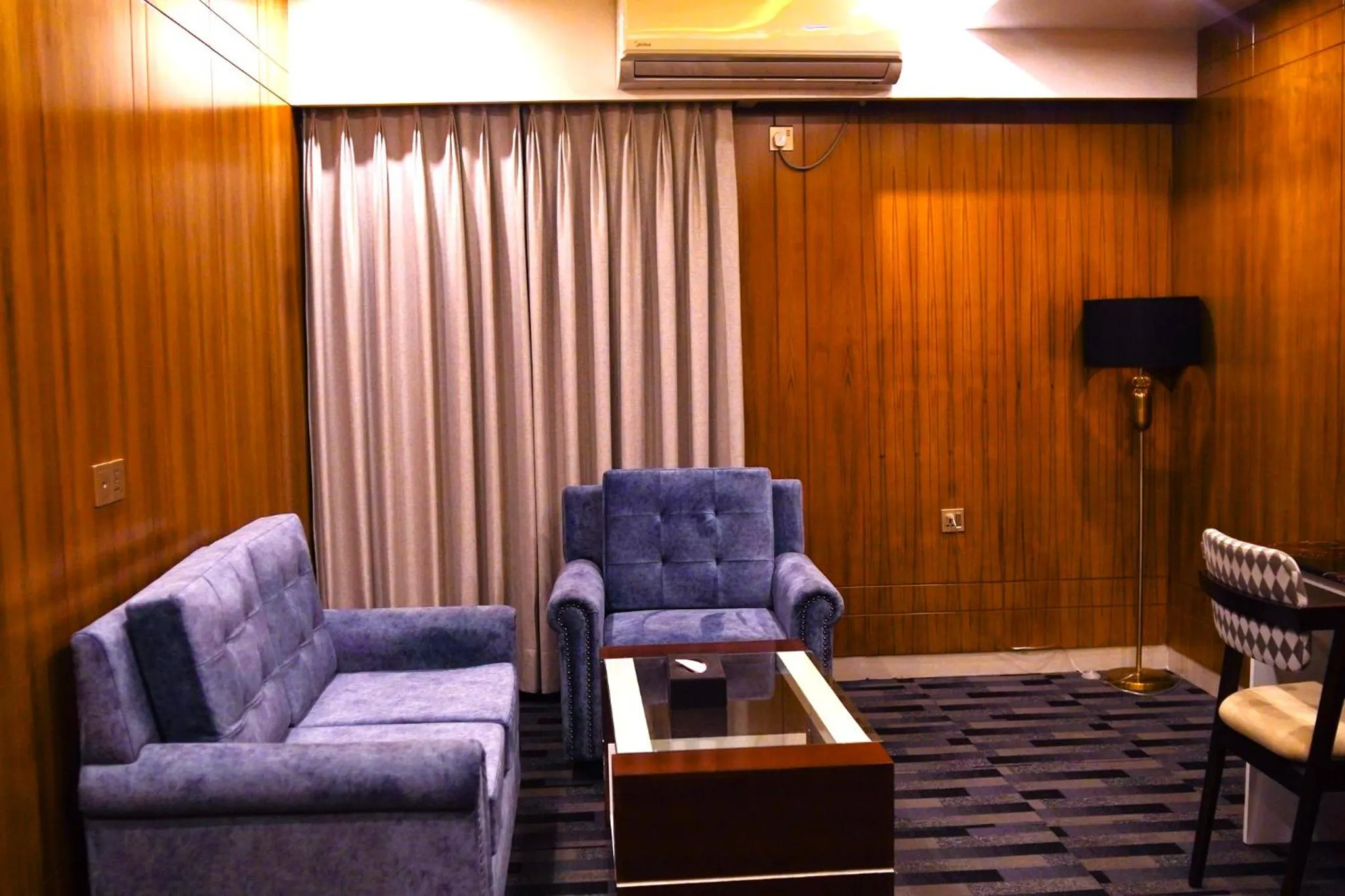 Seating area in Hotel Elite Palace