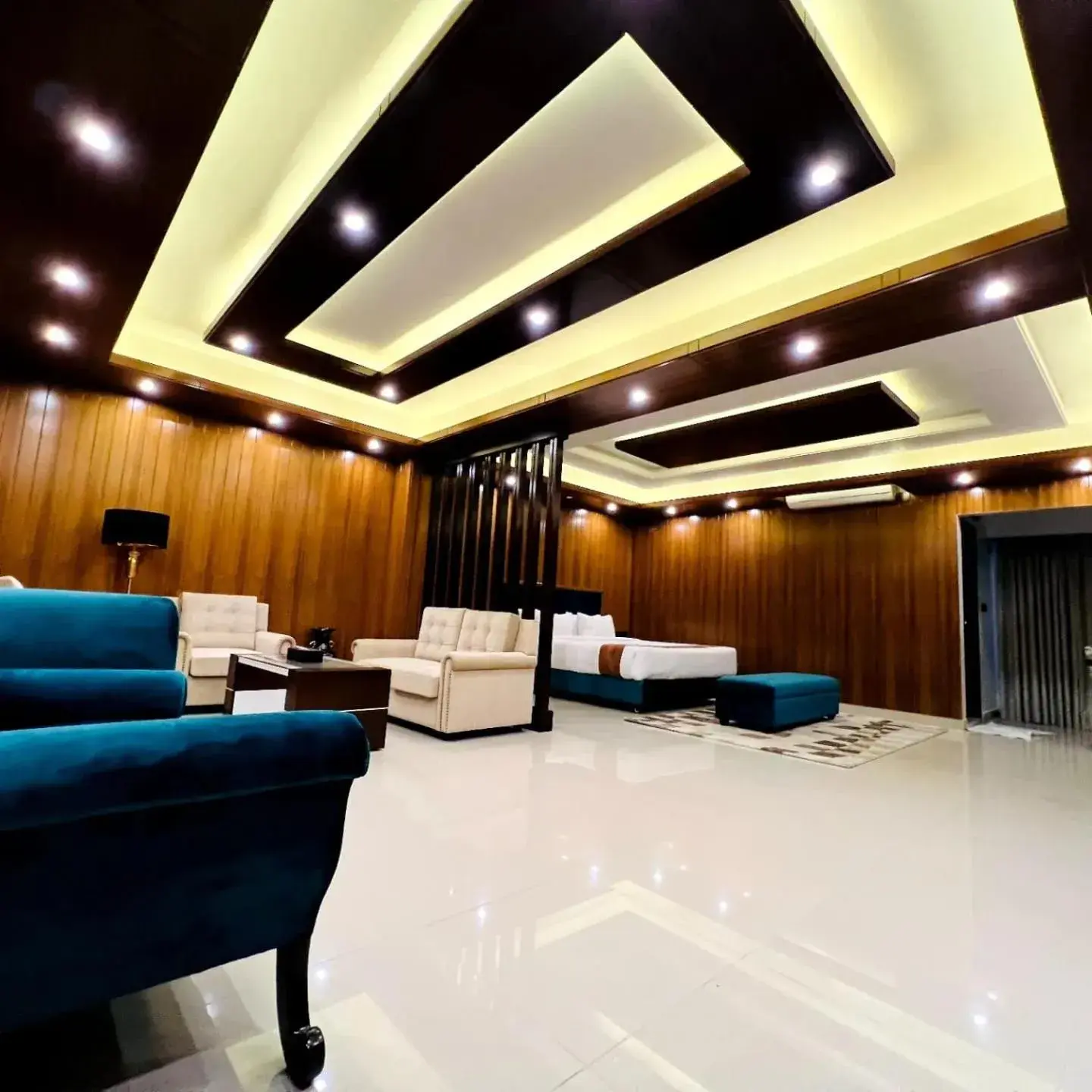 Superior King Room in Hotel Elite Palace Superior King Room in Hotel Elite Palace