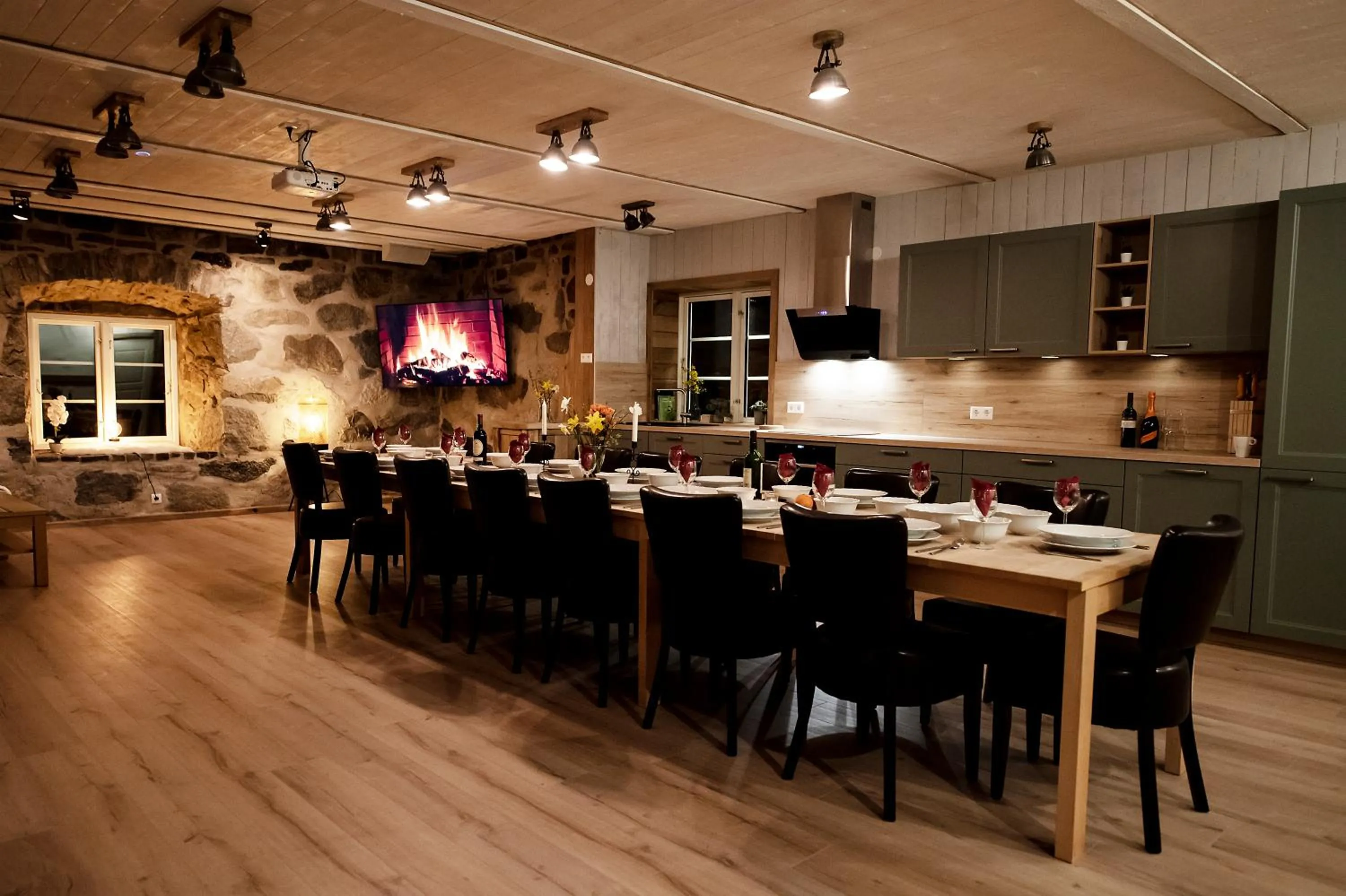 Dining area in Exclusive House