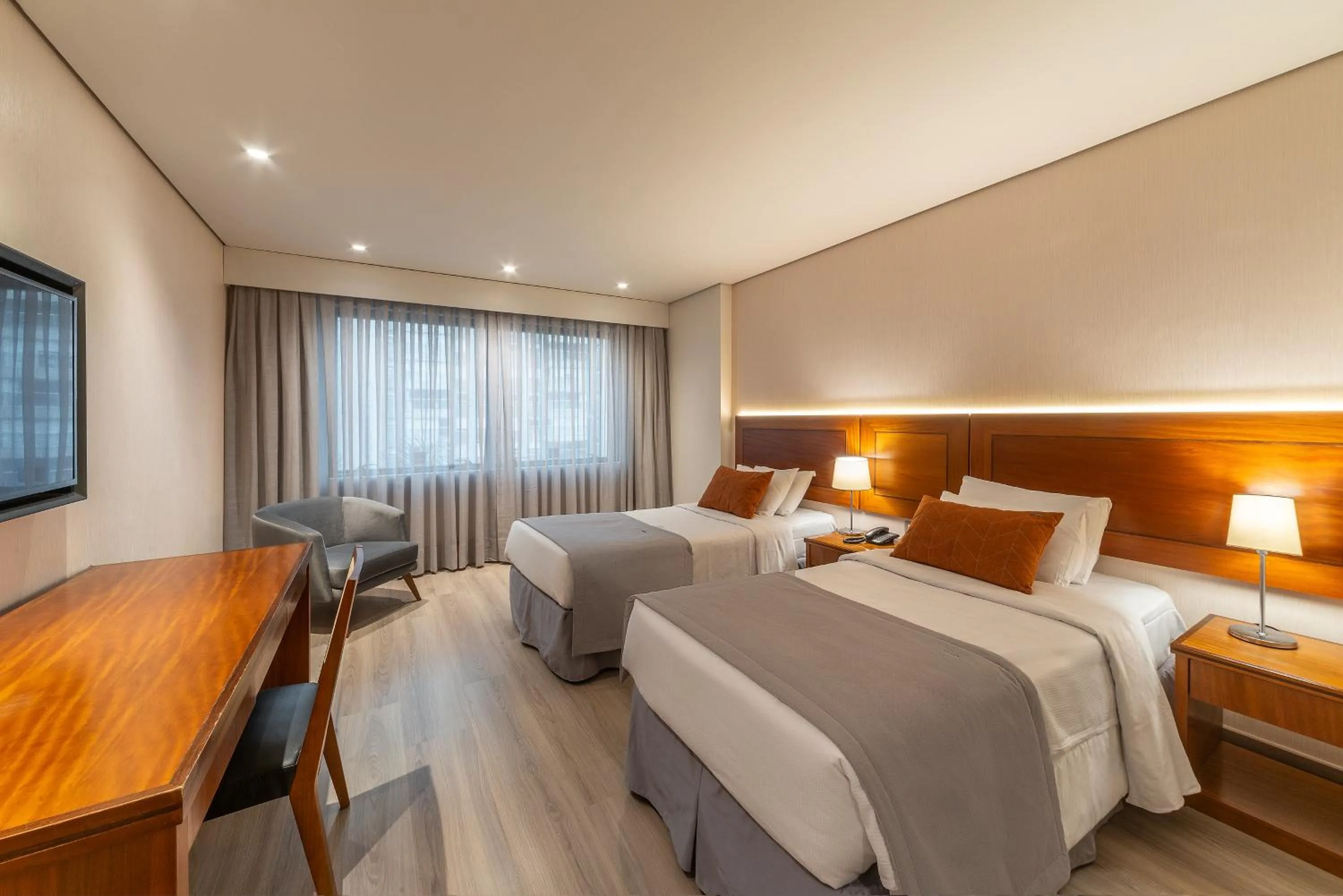 Bedroom, Bed in Laghetto Stilo São Paulo