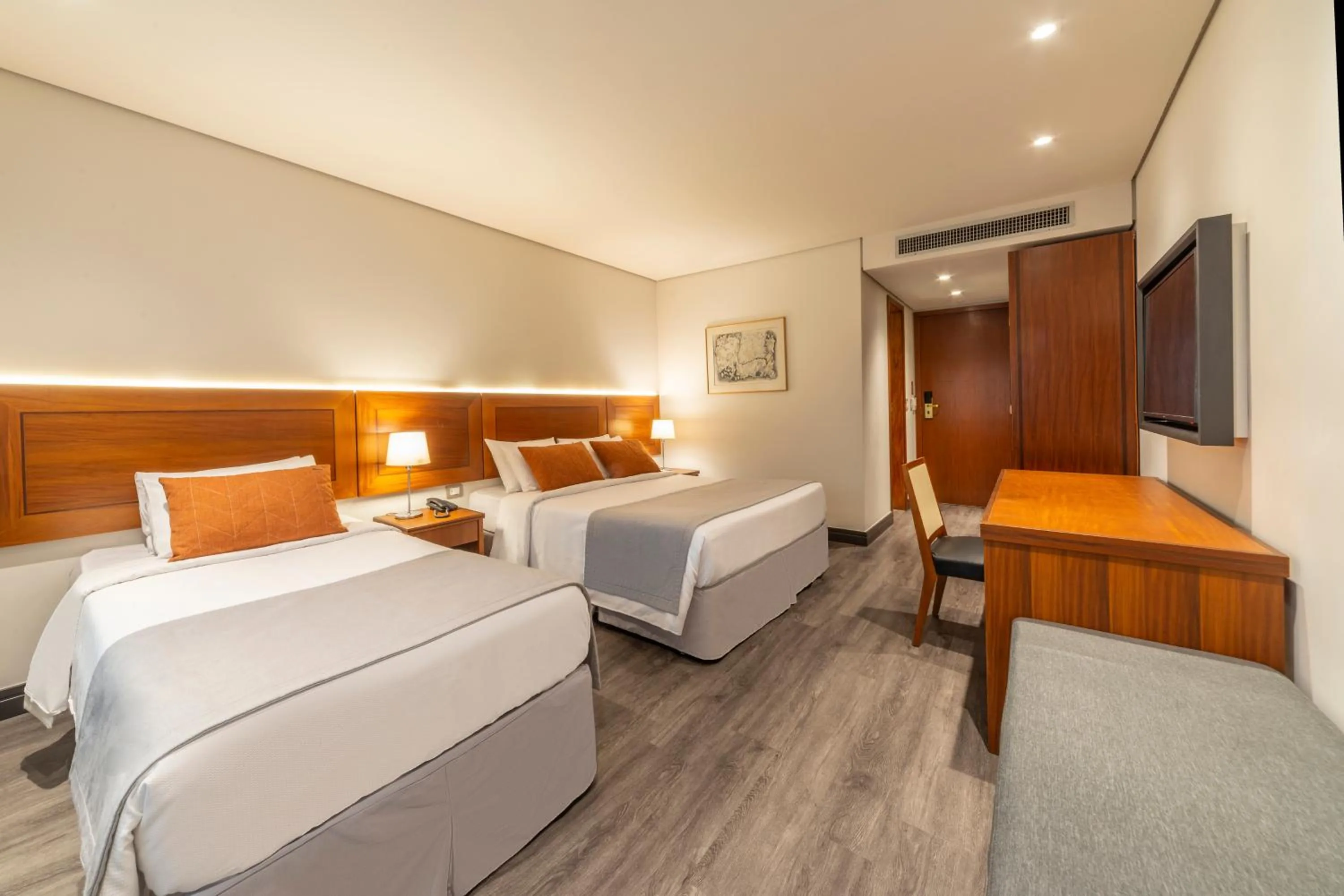 Bedroom, Bed in Laghetto Stilo São Paulo