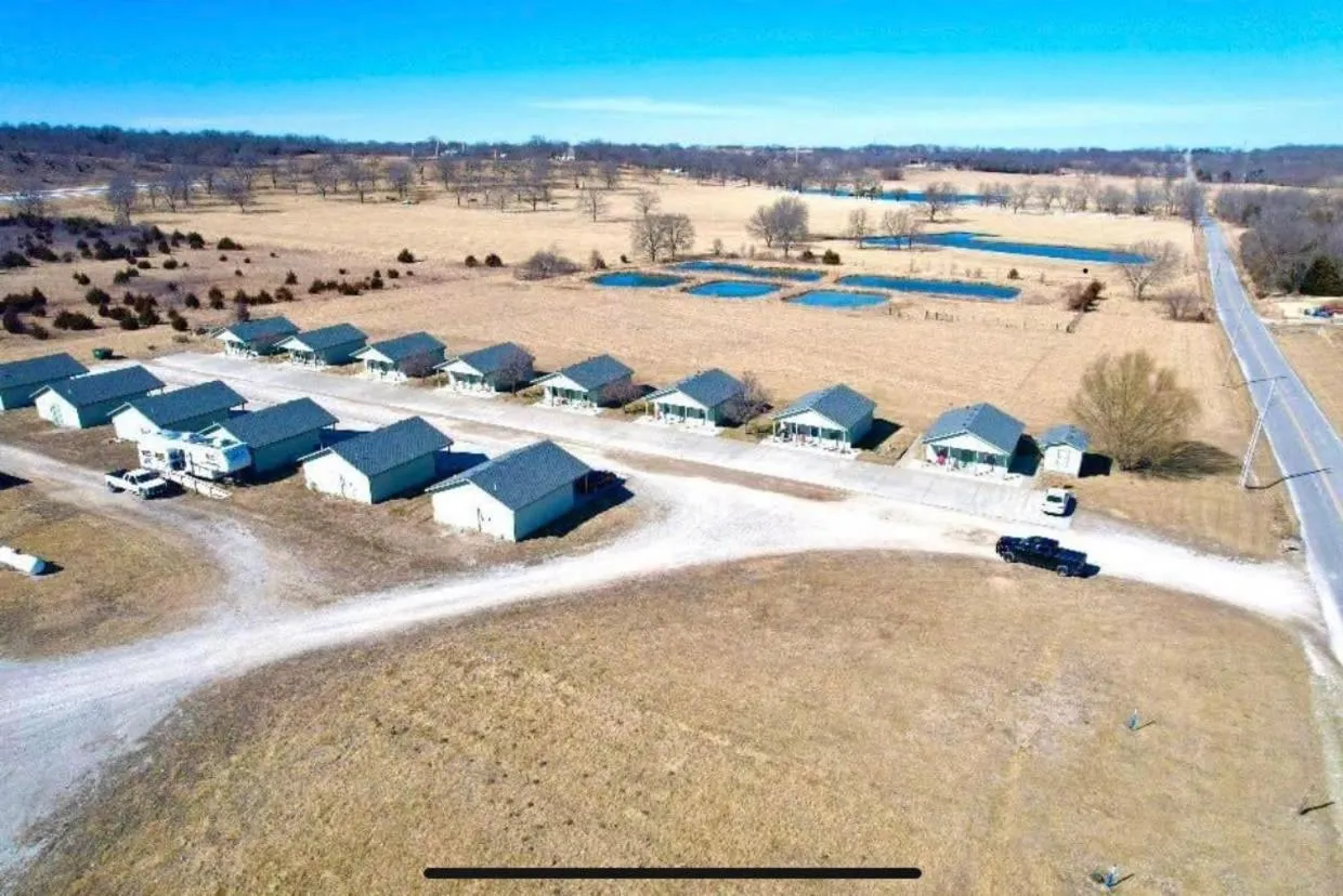 Valley Cabins Double Queen Hotel Room