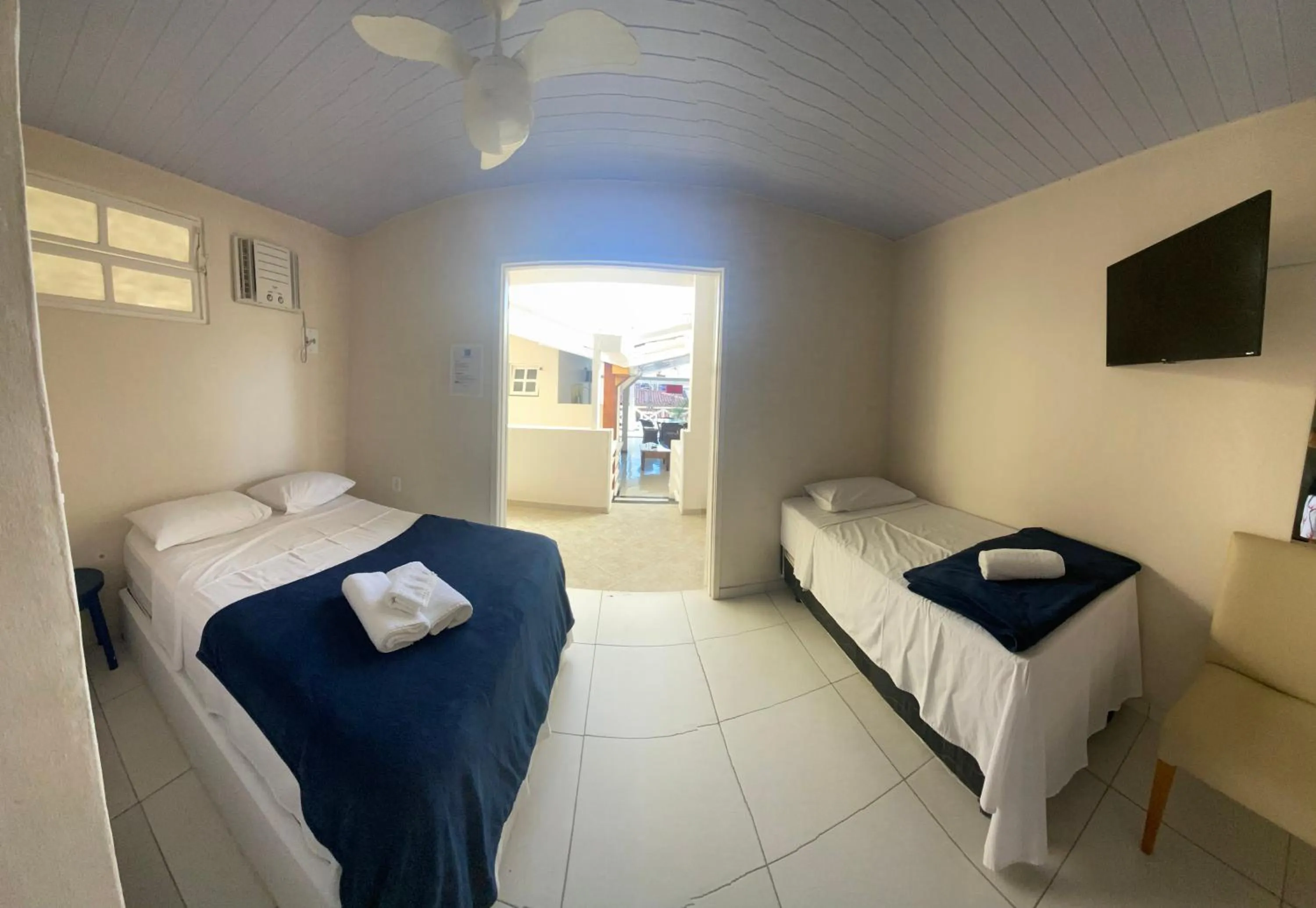 Photo of the whole room, Bed in Pousada EntreMares -Centro-