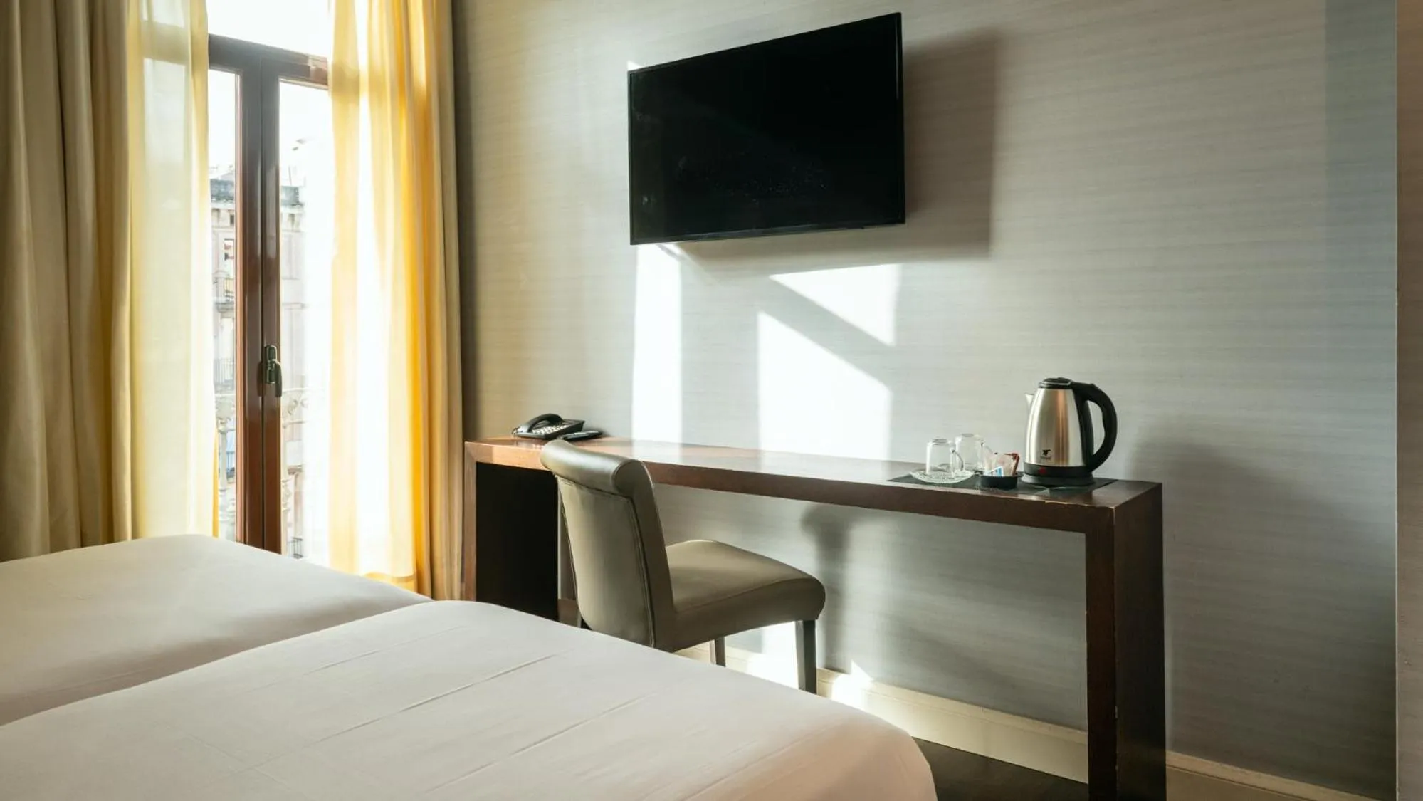 Bed in Hotel Ramblas Internacional