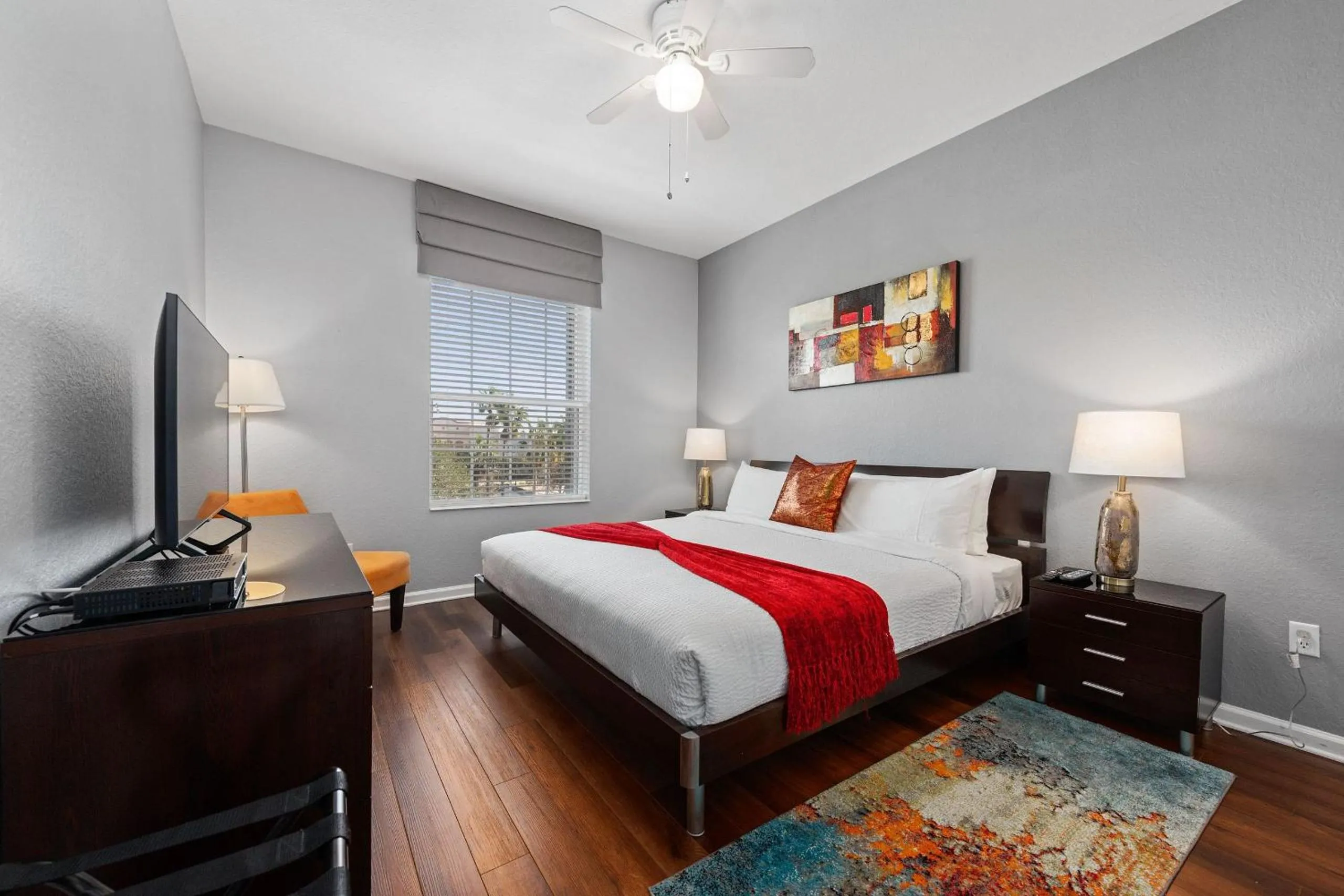 Bed in Vista Cay Resort