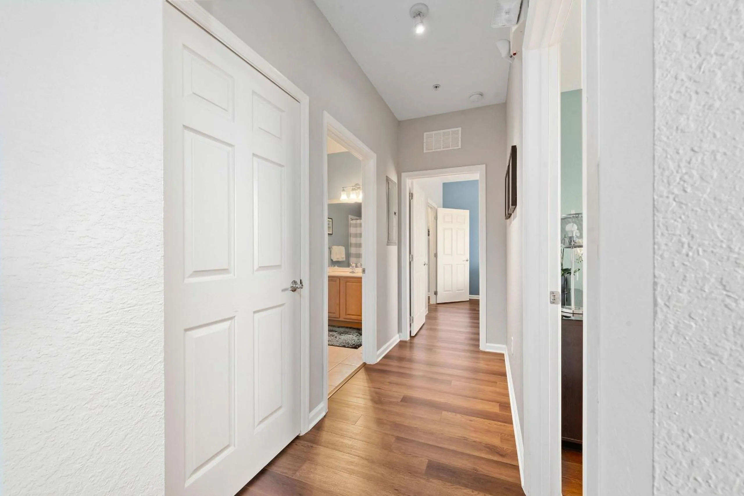 wardrobe in Vista Cay Resort