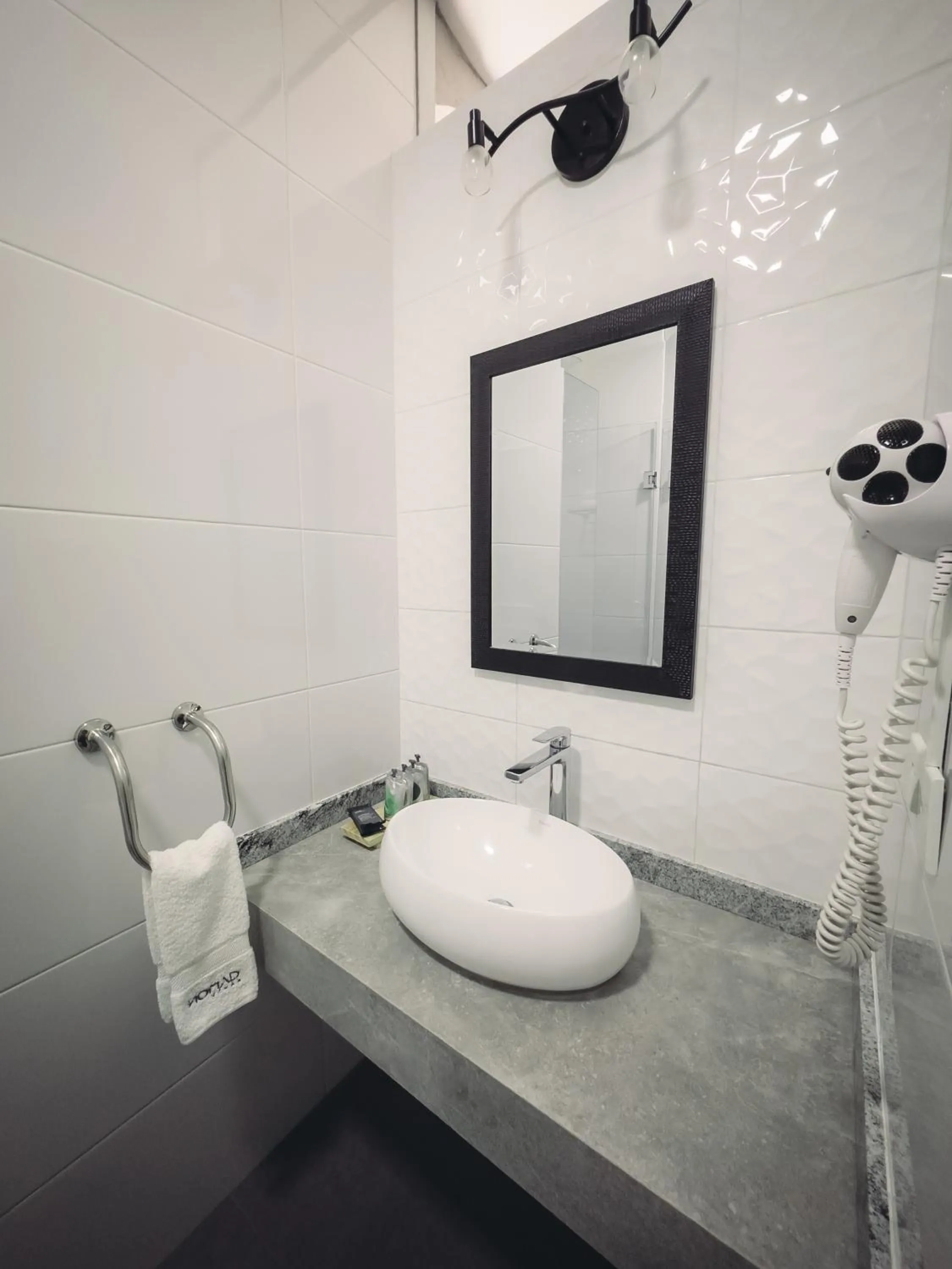 Bathroom in QASA Arequipa by NOMAD