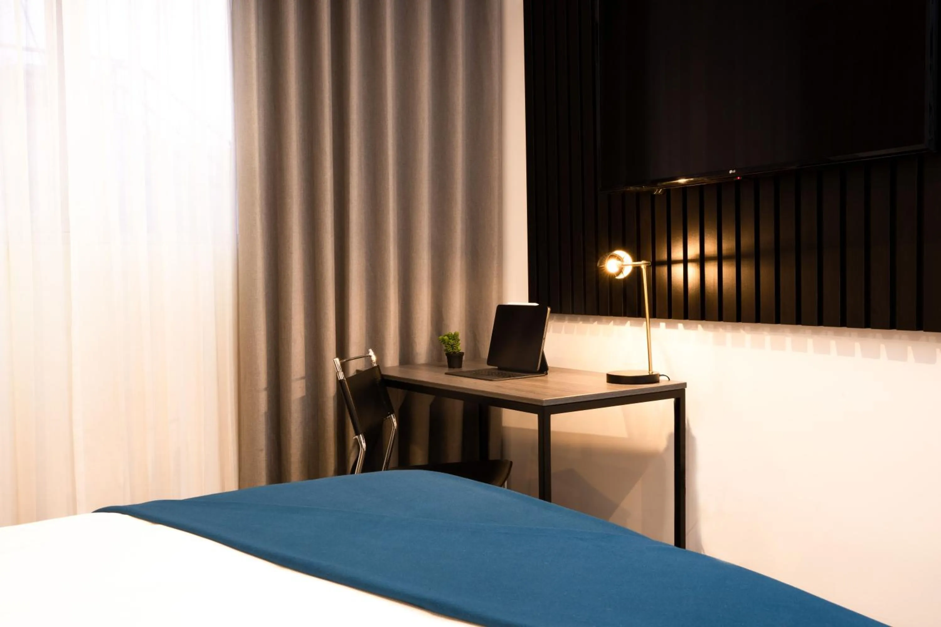 hair dresser in QASA Arequipa by NOMAD