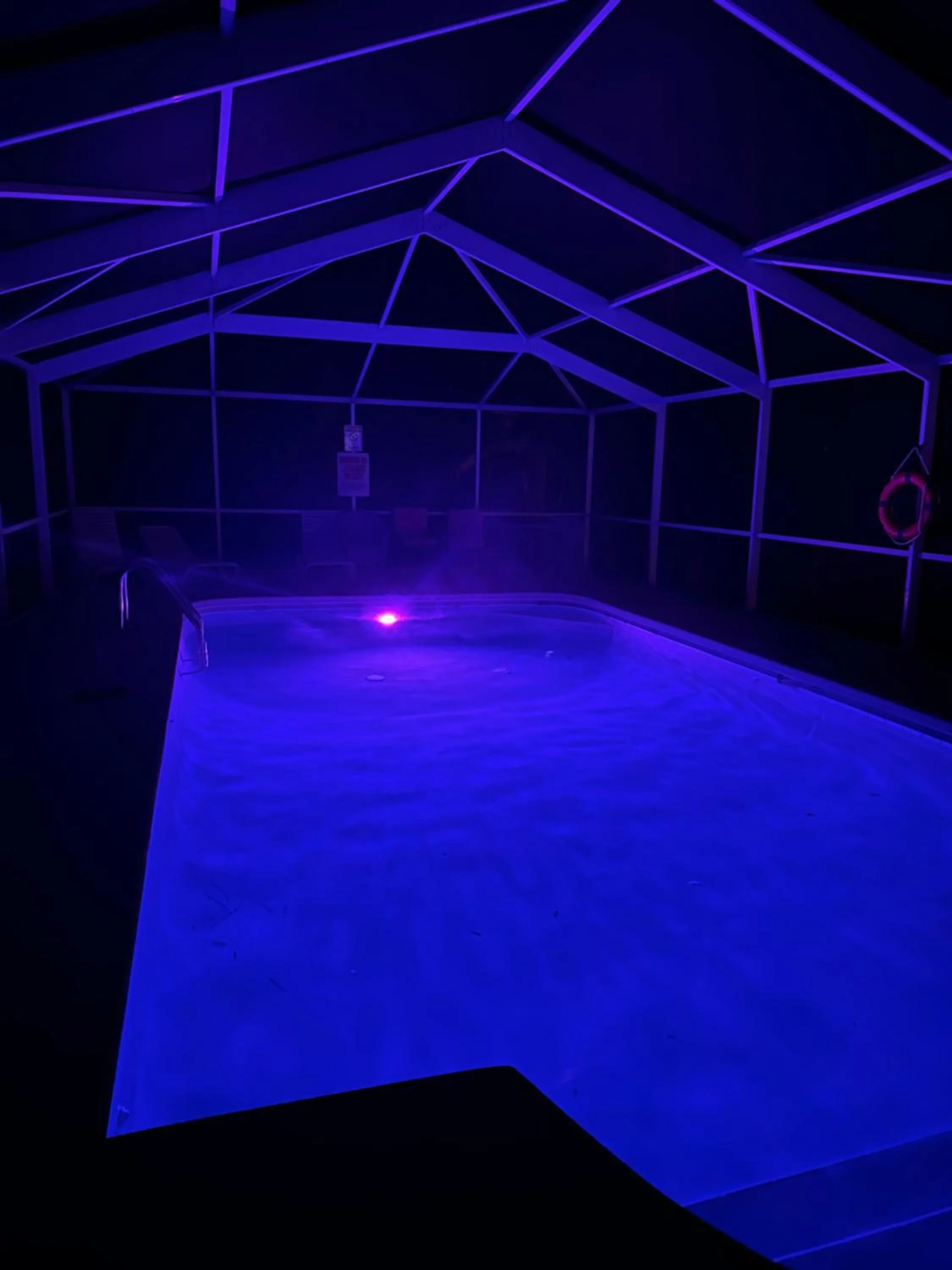 Nature Coast Inn & Cottages