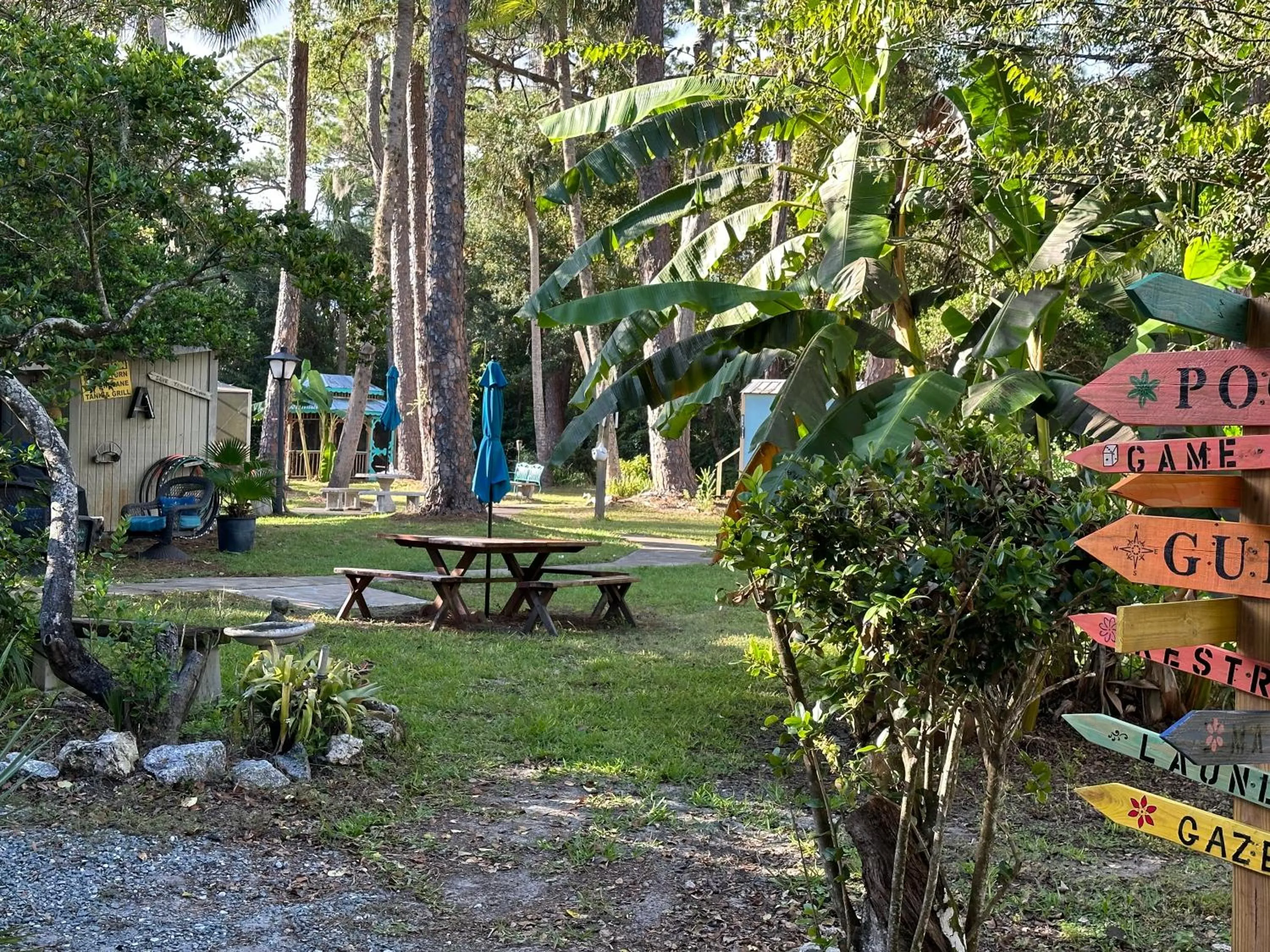 Nature Coast Inn & Cottages