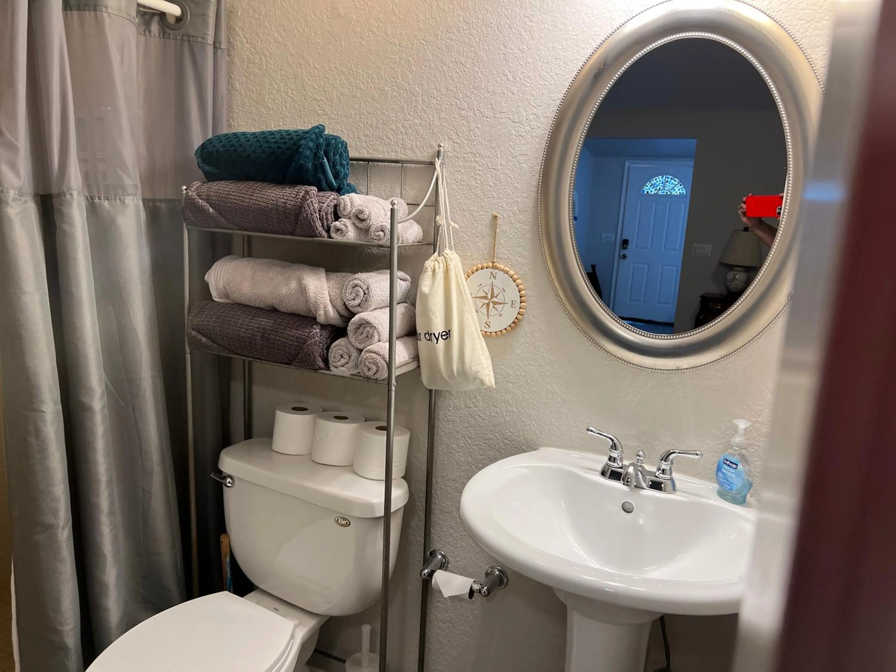 Bathroom in Nature Coast Inn & Cottages