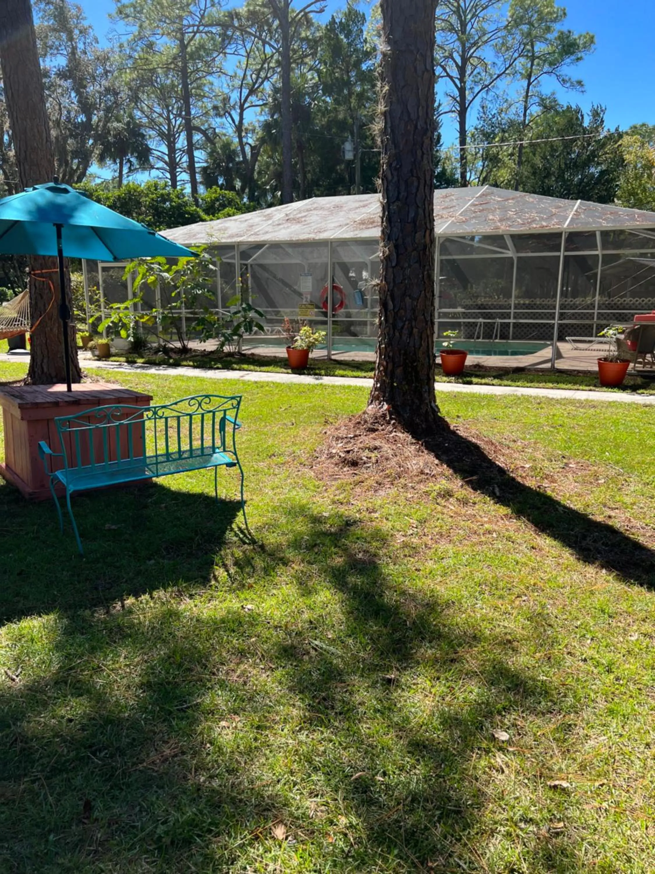 Nature Coast Inn & Cottages