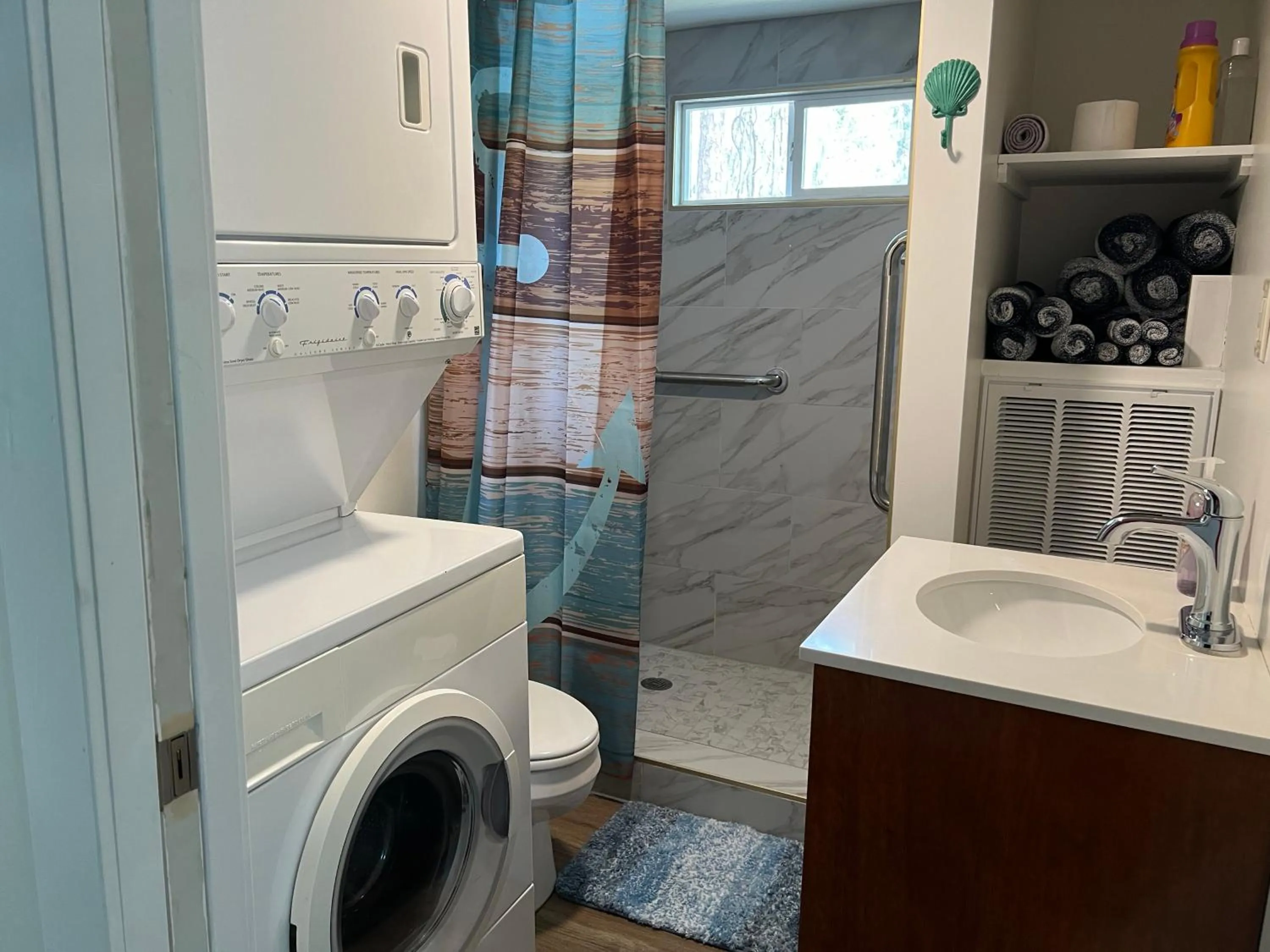 Nature Coast Inn & Cottages