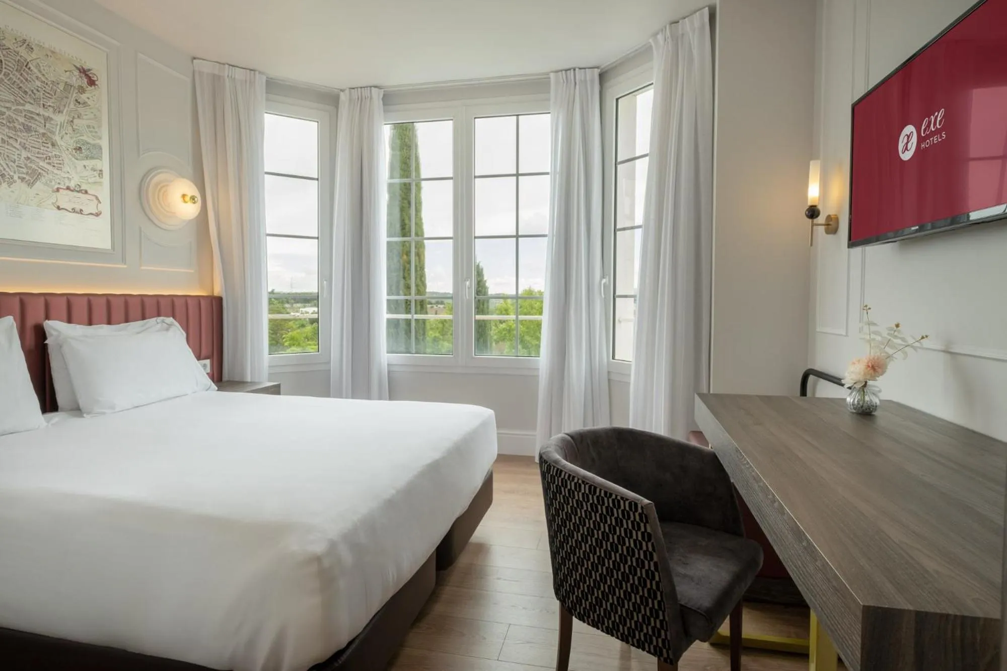 Bed in Exe Zarzuela Park