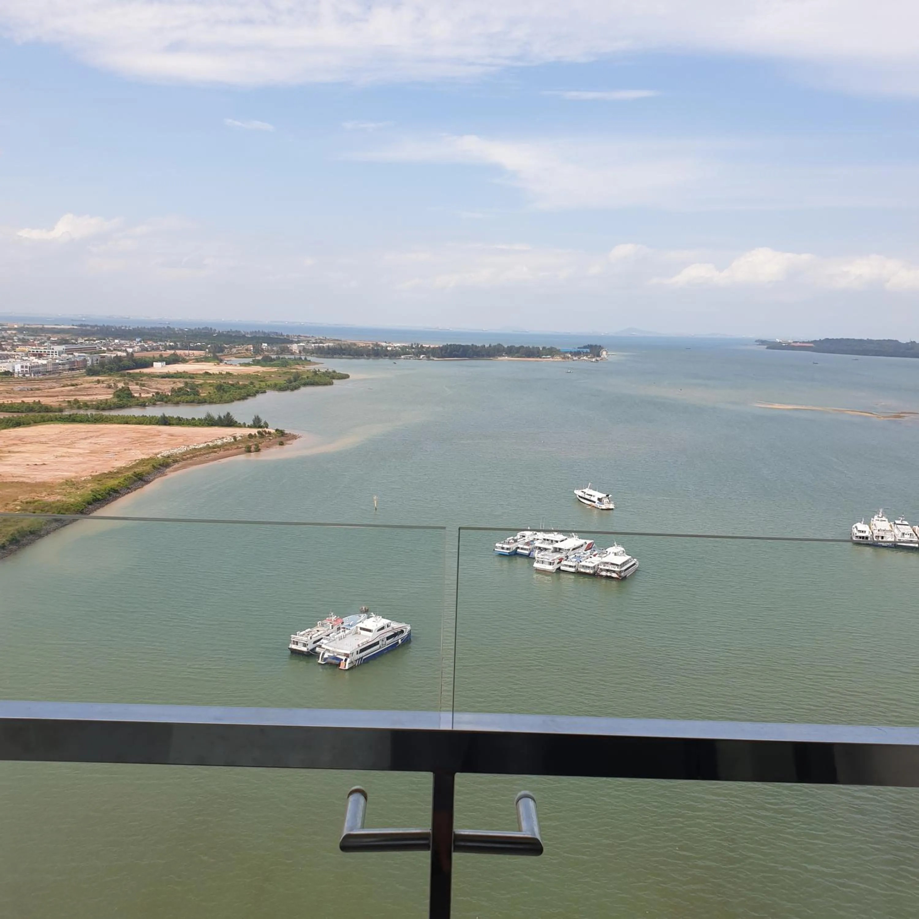 Sea view in CozyHomes at One Residence Batam