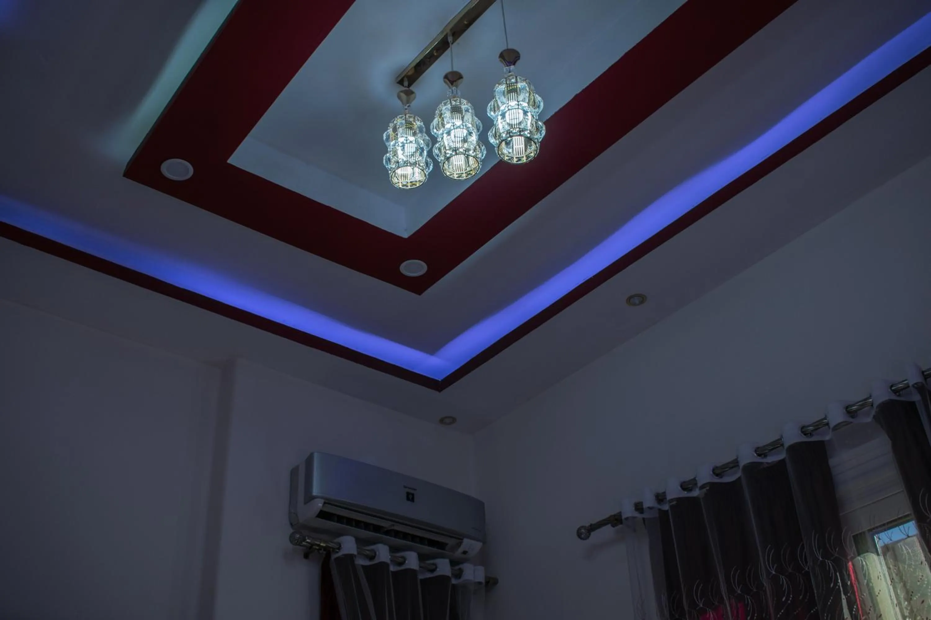 Decorative detail in Crown Hotel