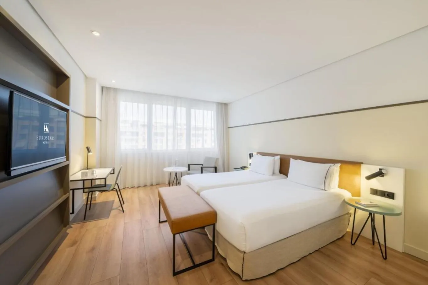 Bed in Eurostars Acteón