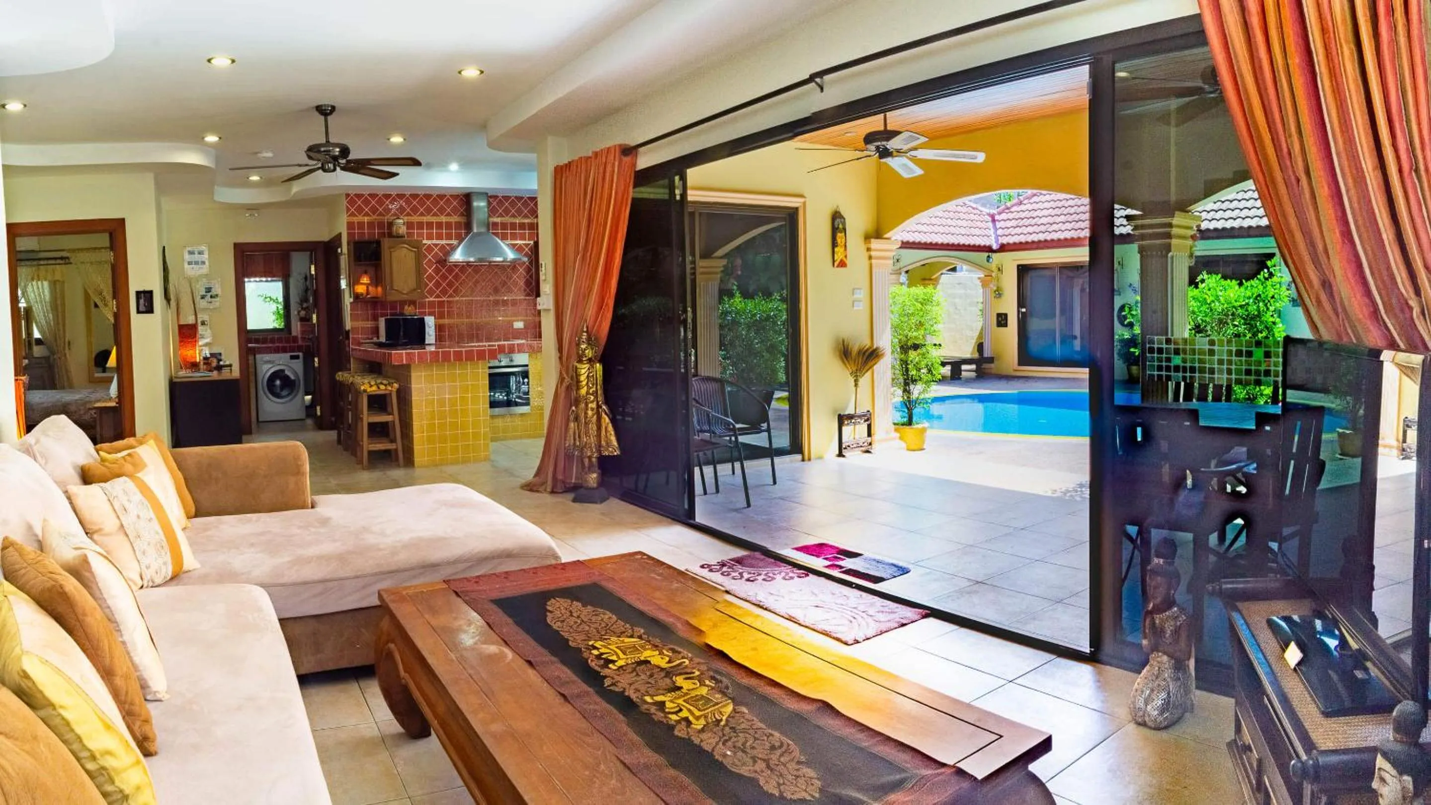 Living room in Coconut Paradise Villas
