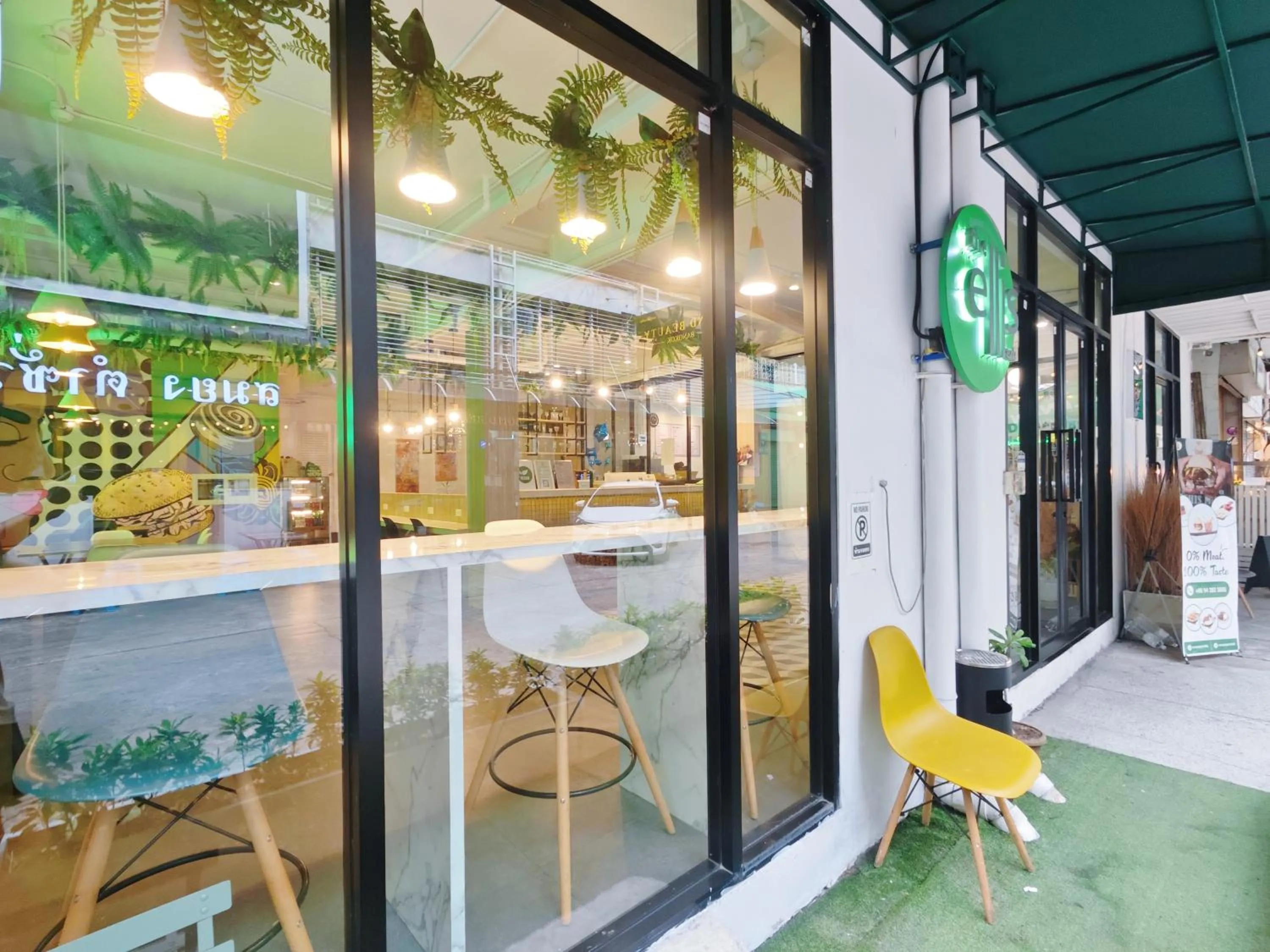 Facade/entrance in Ostay Asoke Bangkok