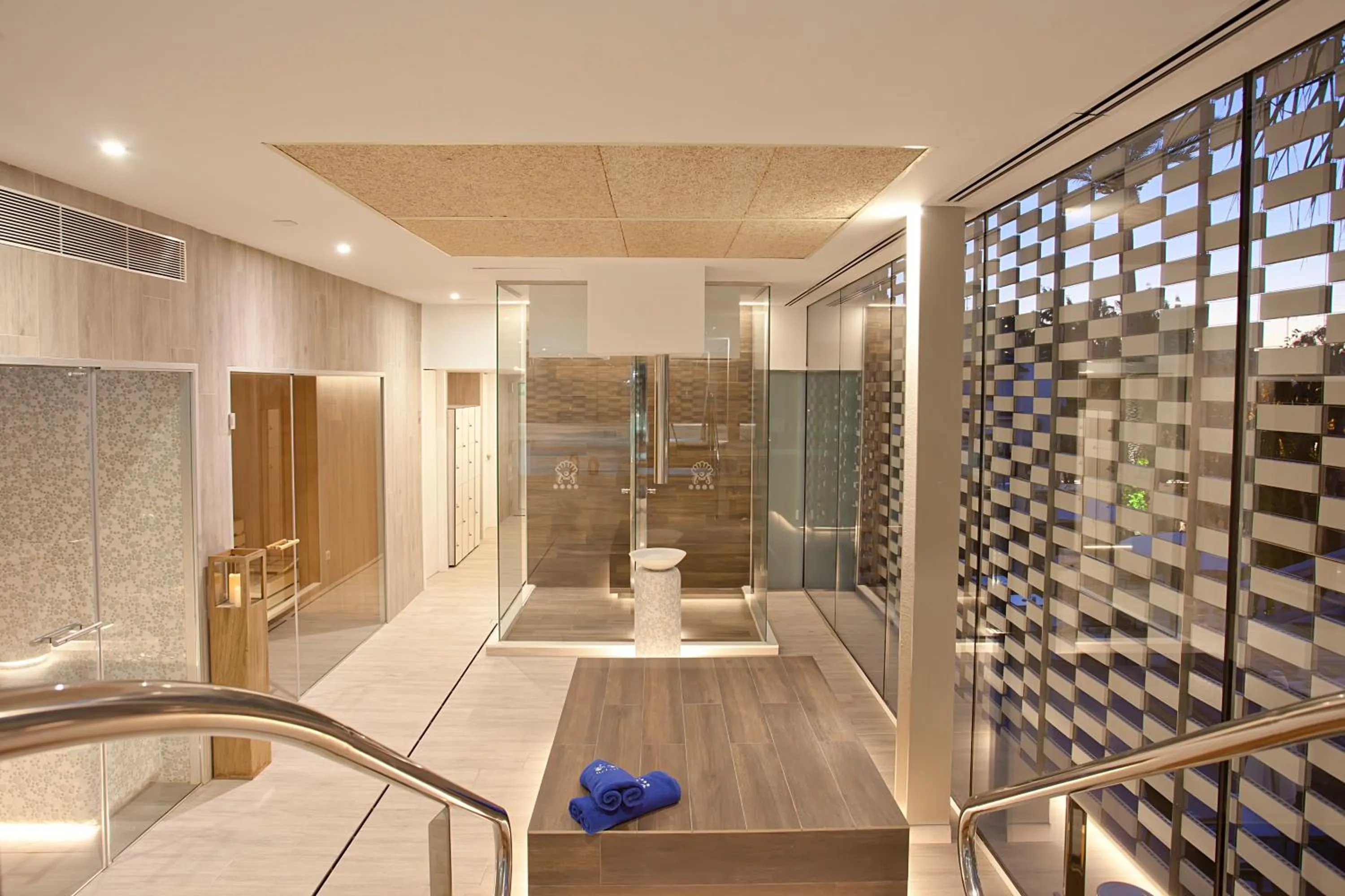 Sauna in Bahía de Alcudia Hotel & Spa