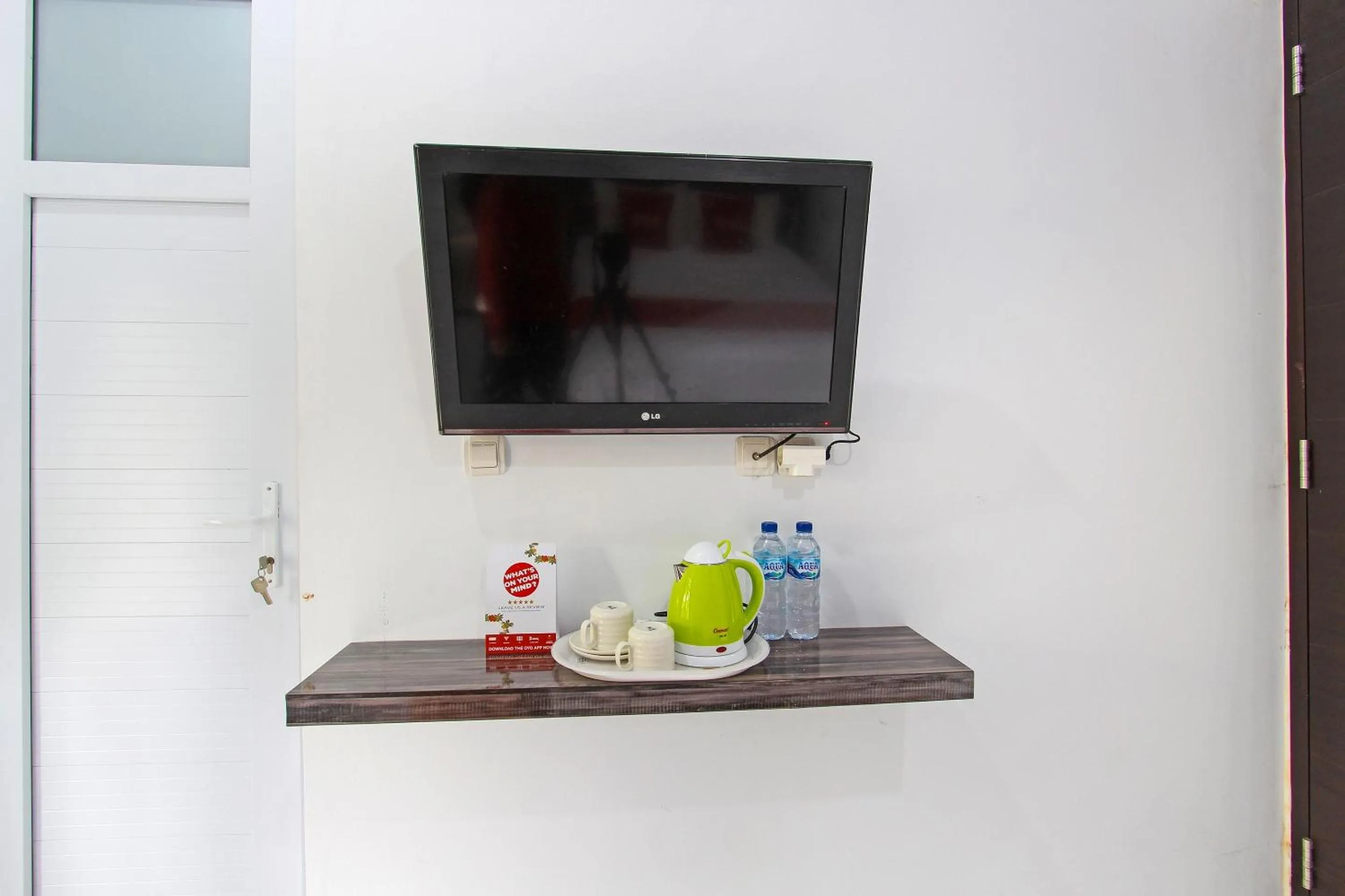 Bedroom in Capital O 91665 D'prof Exclusive Guesthouse