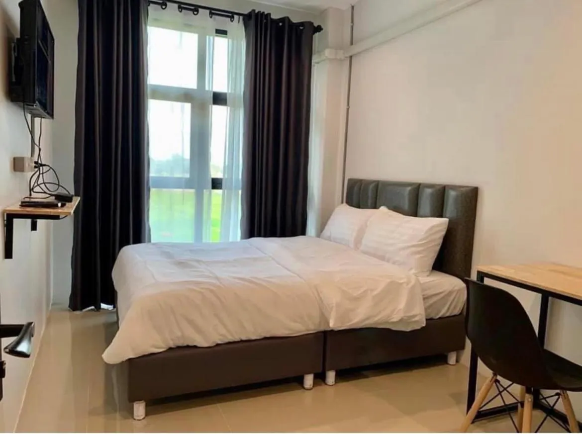 Queen Room in Life Hotel Rongkhun - White Temple Chiangrai