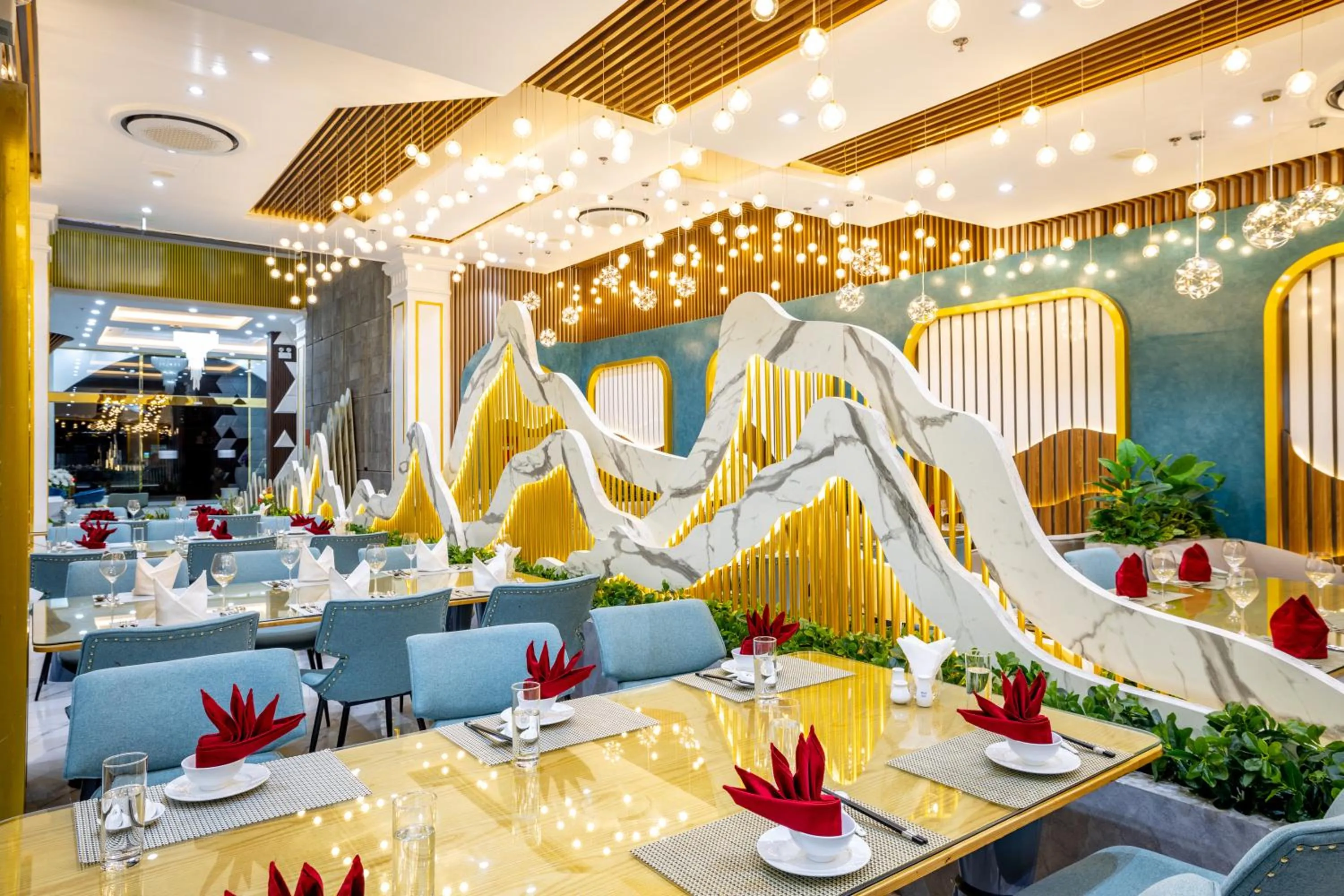 Restaurant/places to eat in Glenda Tower Moc Chau Hotel