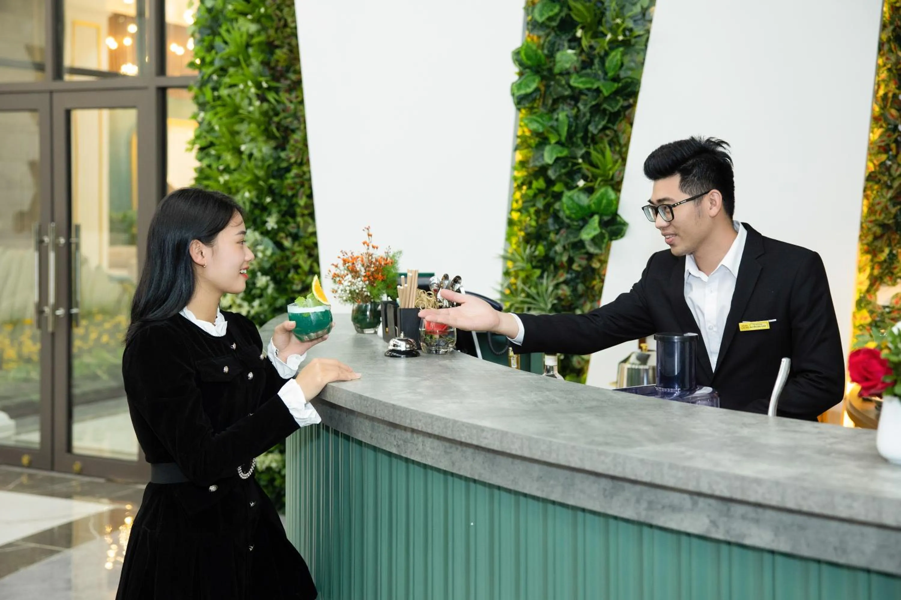 Lounge or bar in Glenda Tower Moc Chau Hotel