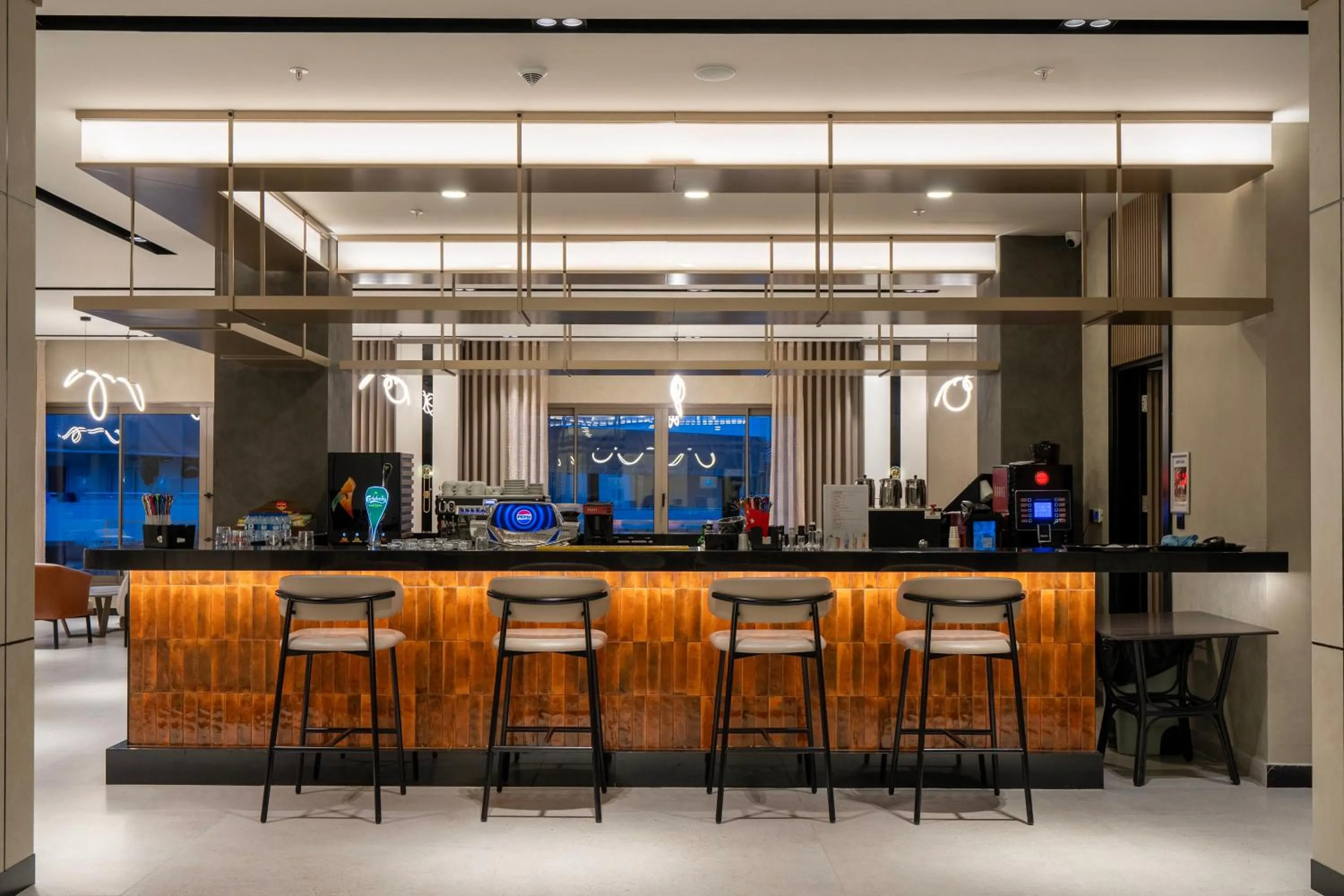 Lounge or bar in Side Breeze Hotel