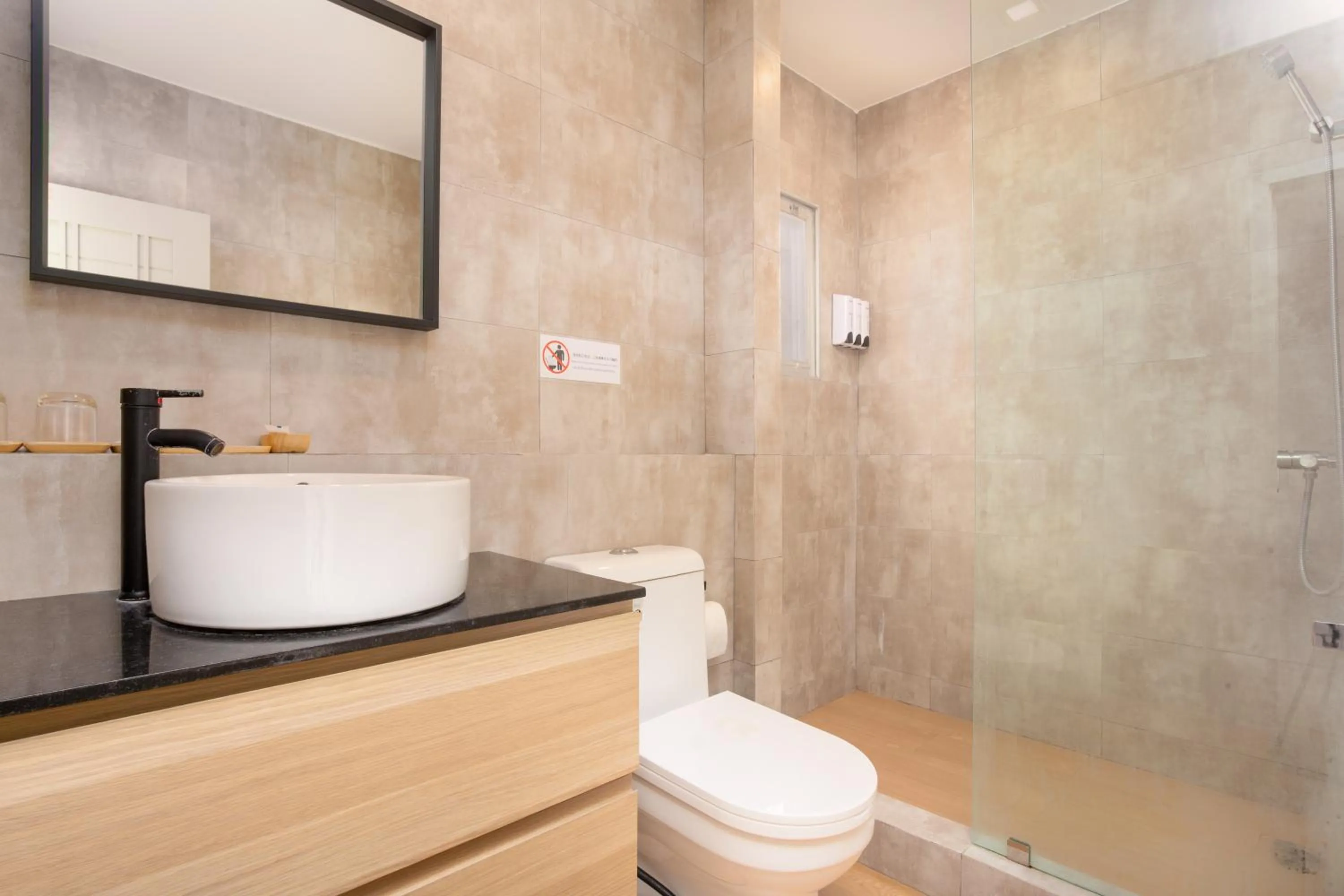 Bathroom in Studio 365 Serviced Apartments