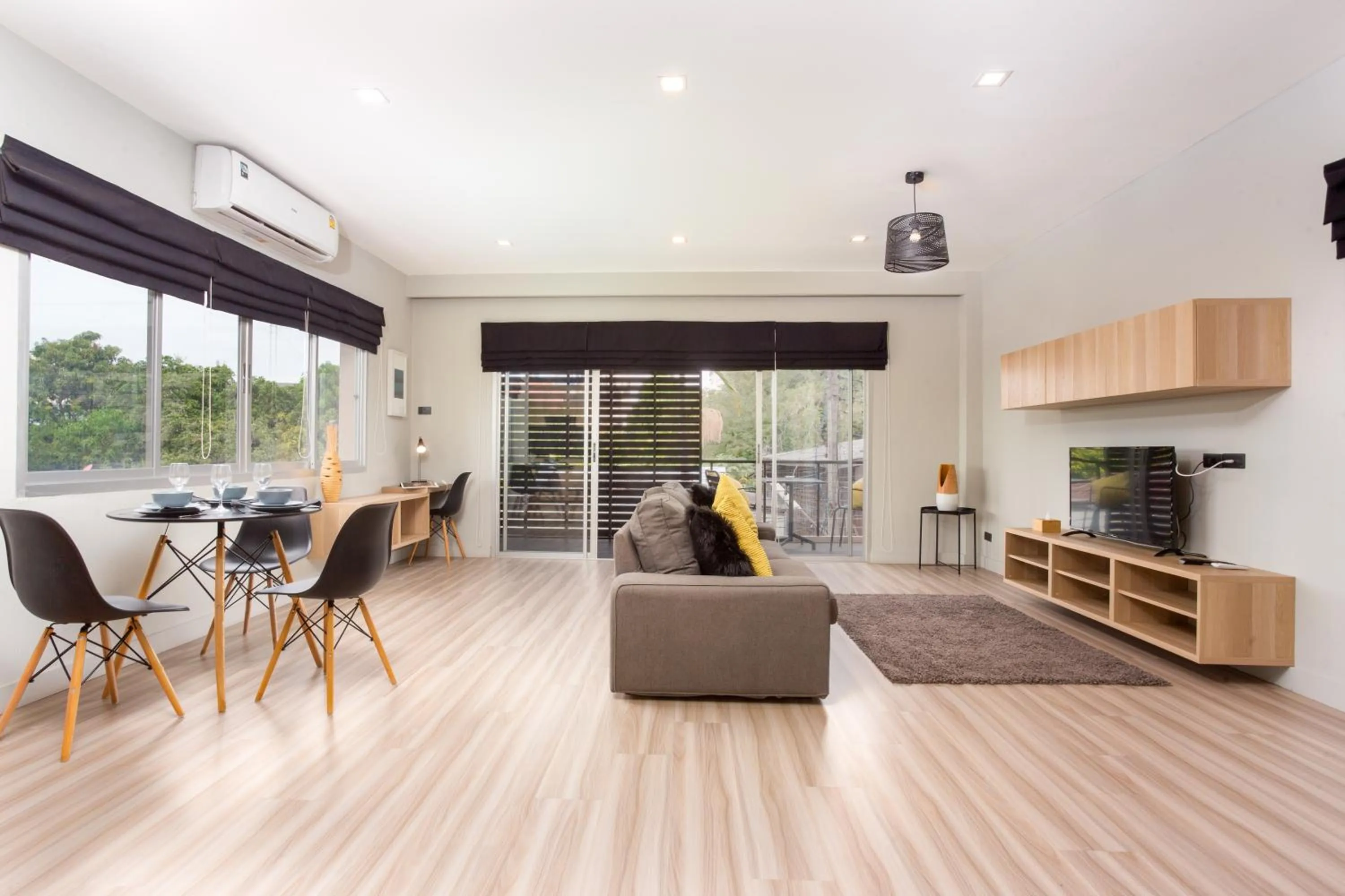 Living room in Studio 365 Serviced Apartments