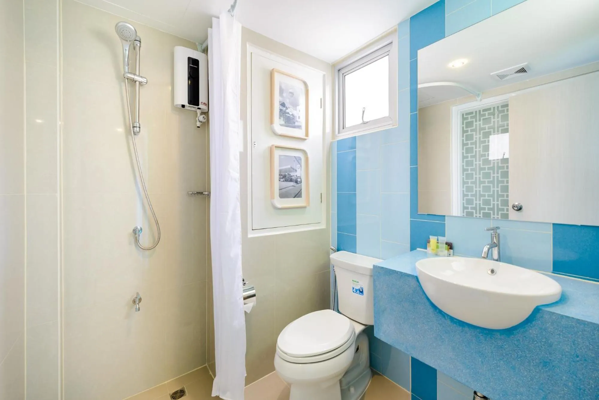 Toilet in The Tint At Phuket Town - SHA Plus