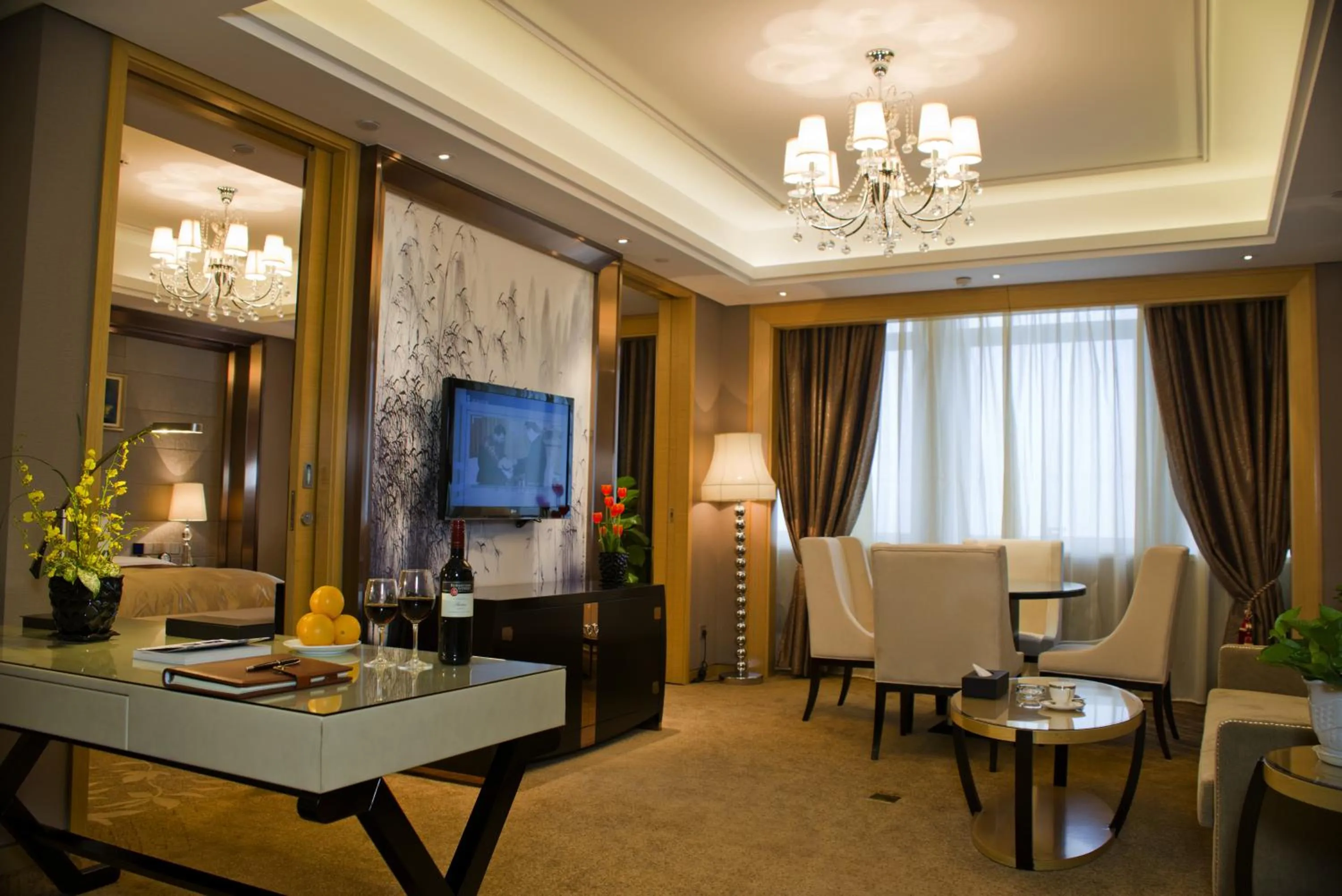 Living room in Yangzhong Firth Jinling Grand Hotel