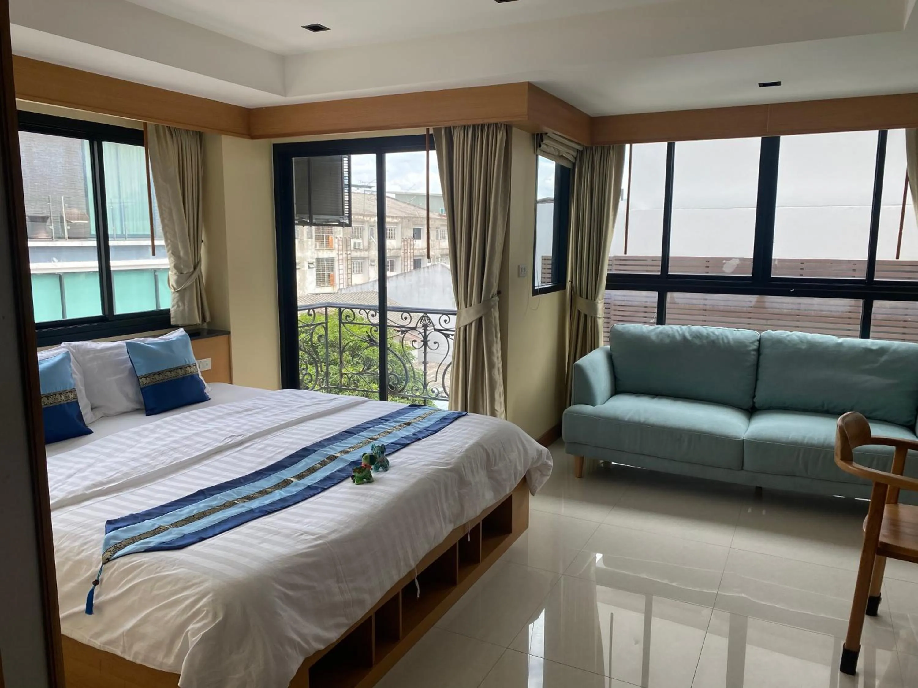 Bed in L18 residence แอลสิบแปด เรสซิเดนซ์