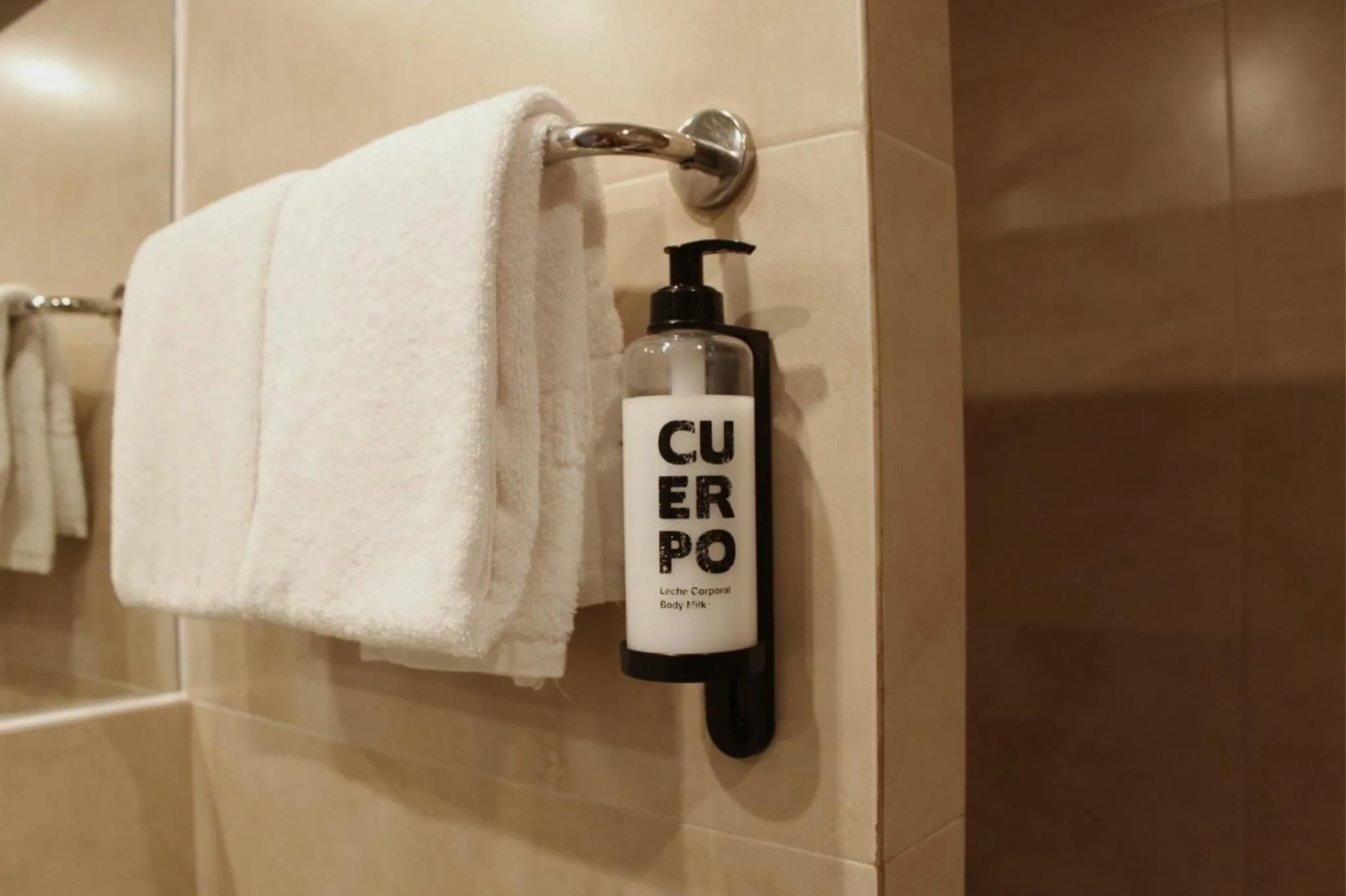 Bathroom in Hotel Pinos Playa