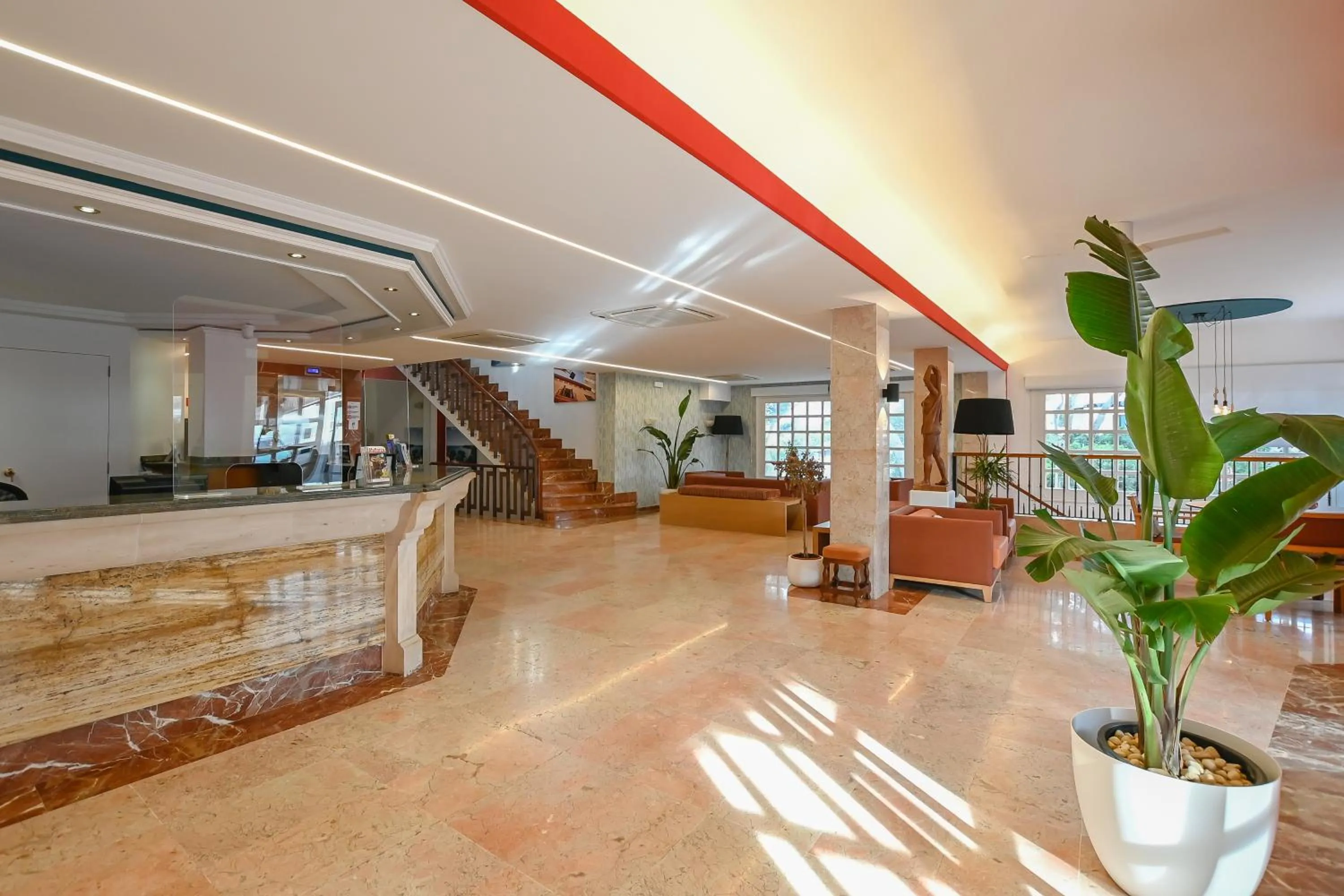 Lobby or reception in Hotel Pinos Playa
