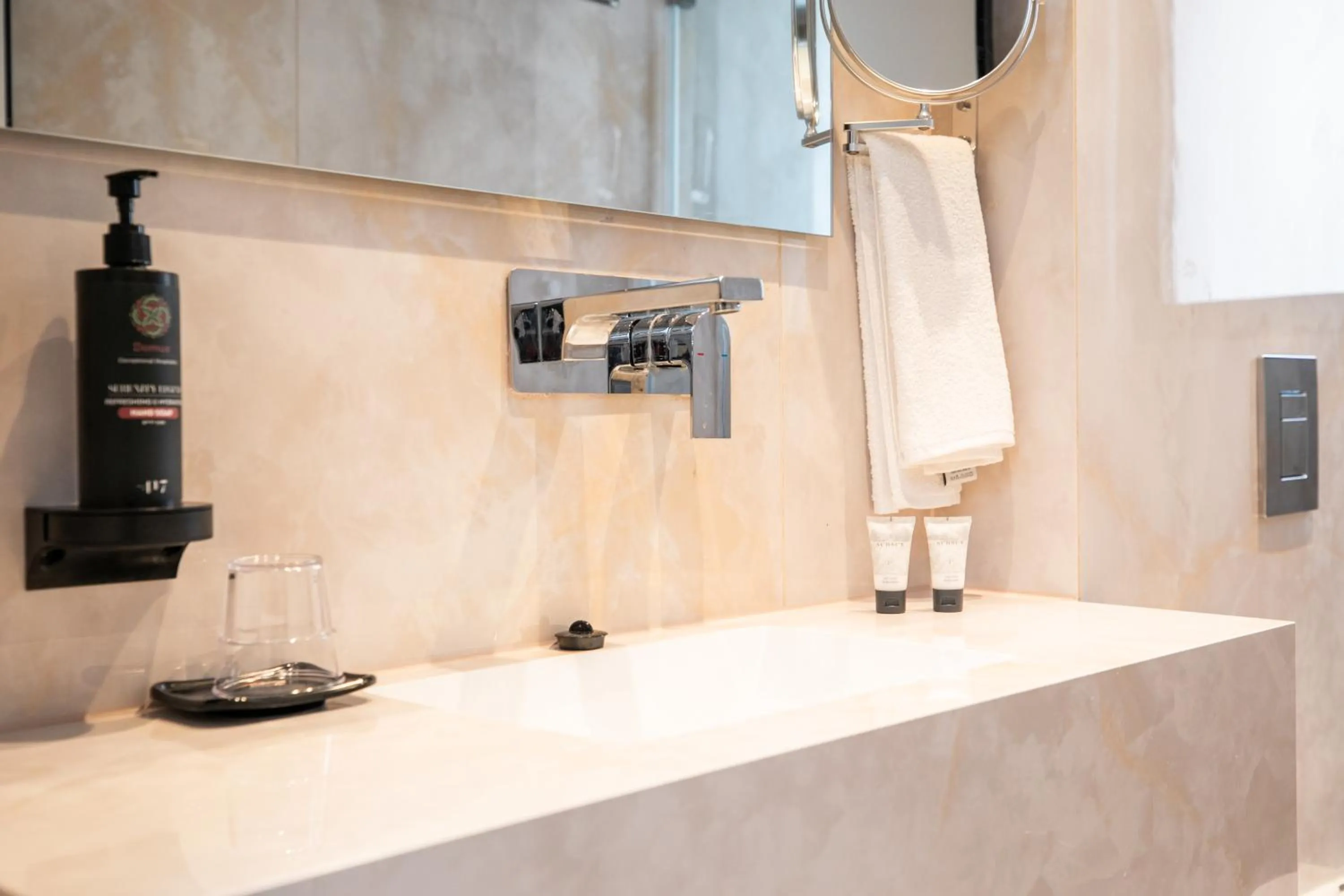 Suite - single occupancy in Herzl Boutique Hotel & Apartments by Domus