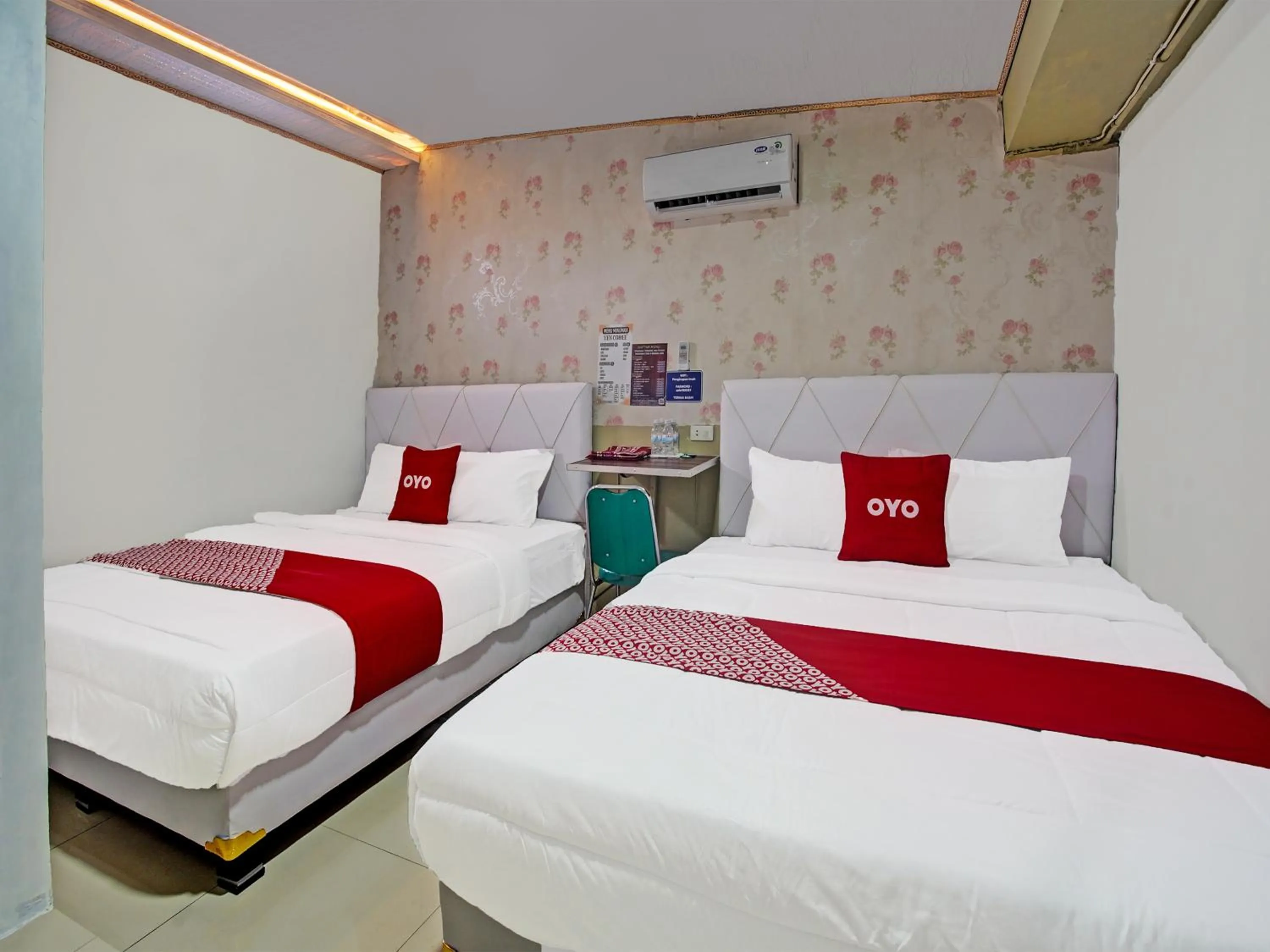 Family Suite in RedDoorz at Syariah Imah 2 Lampung