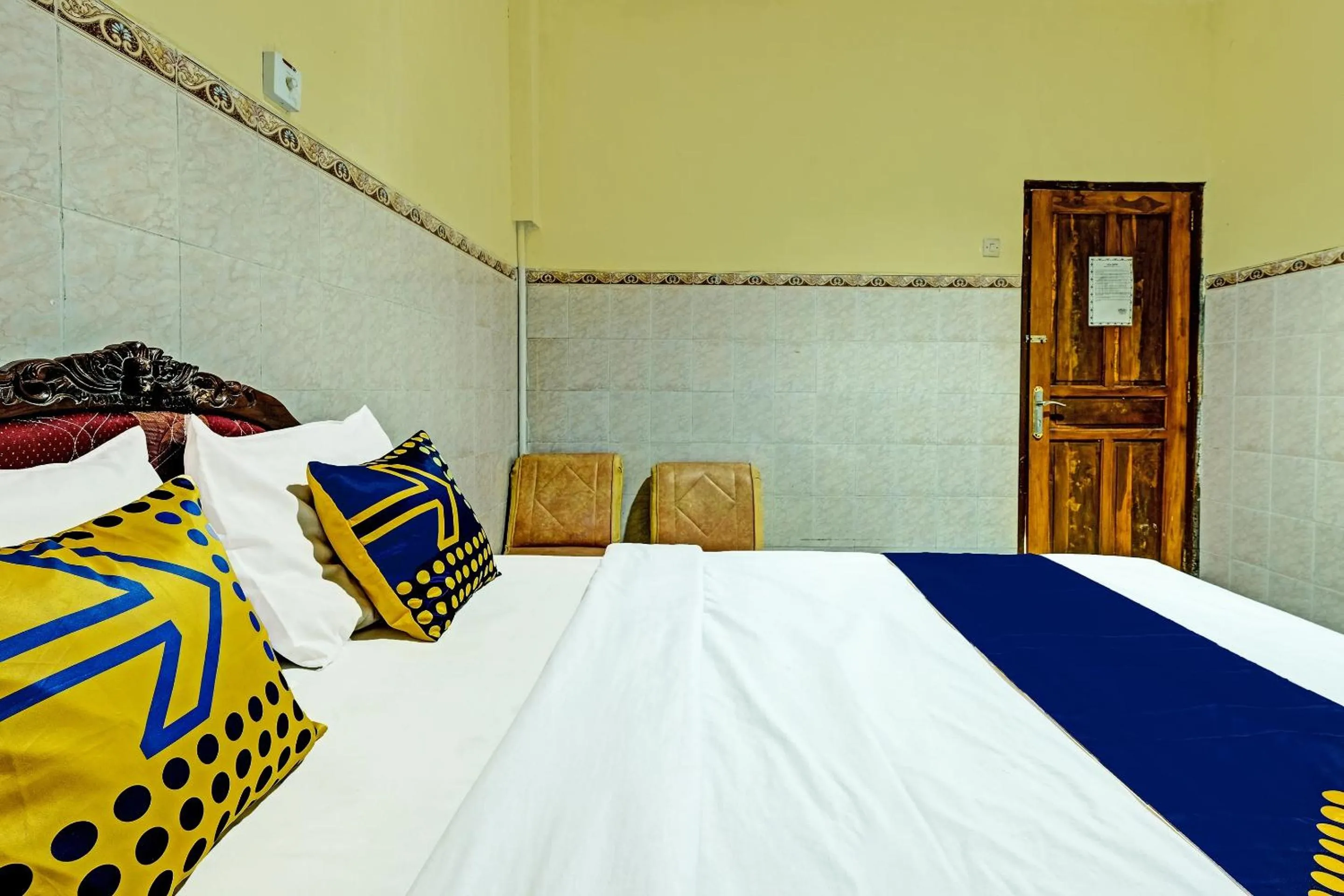 Bedroom, Bed in OYO Life 91677 Hotel Citra Dewi 3