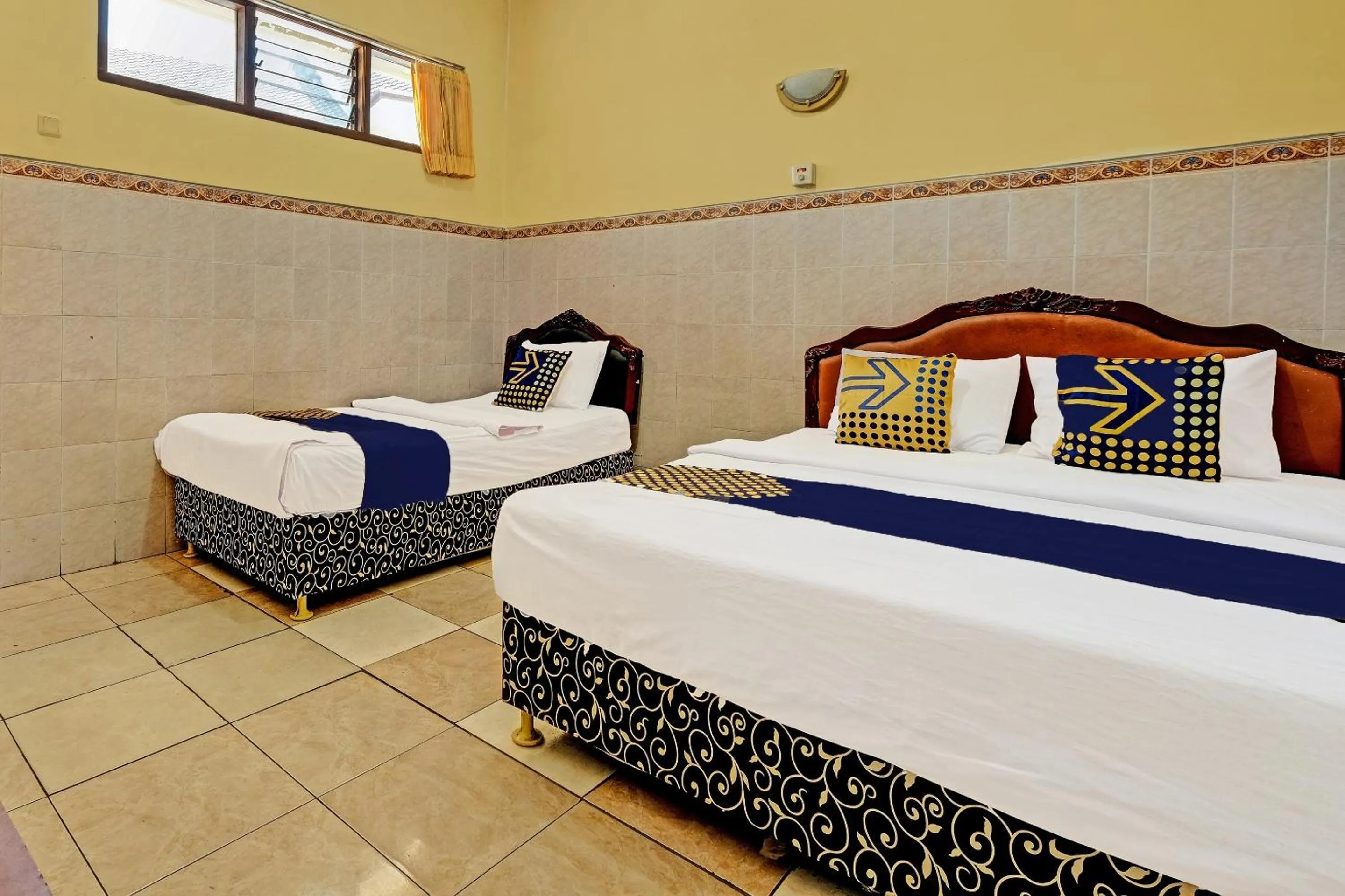 Bedroom, Bed in OYO Life 91677 Hotel Citra Dewi 3