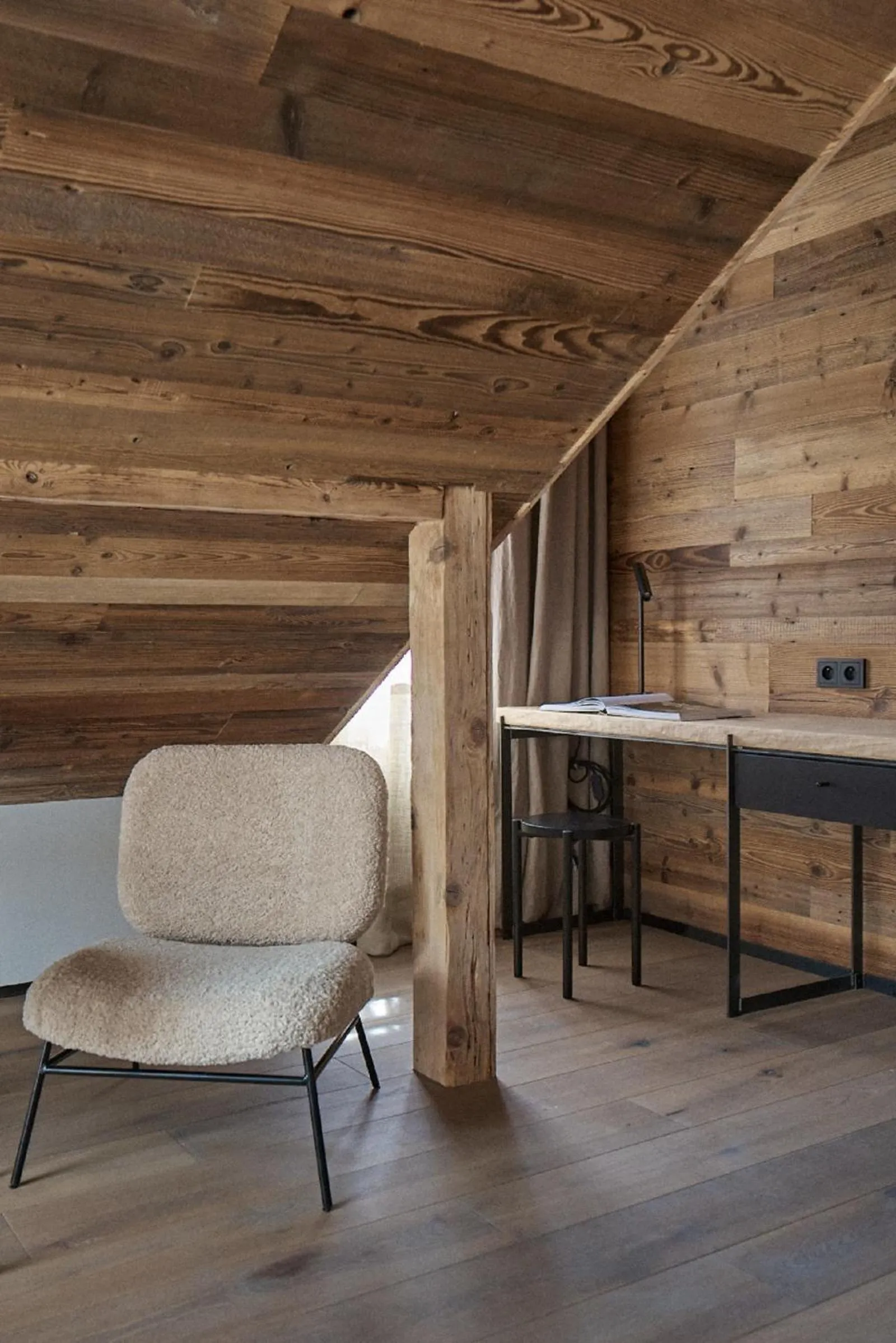 Photo of the whole room in EnHotel