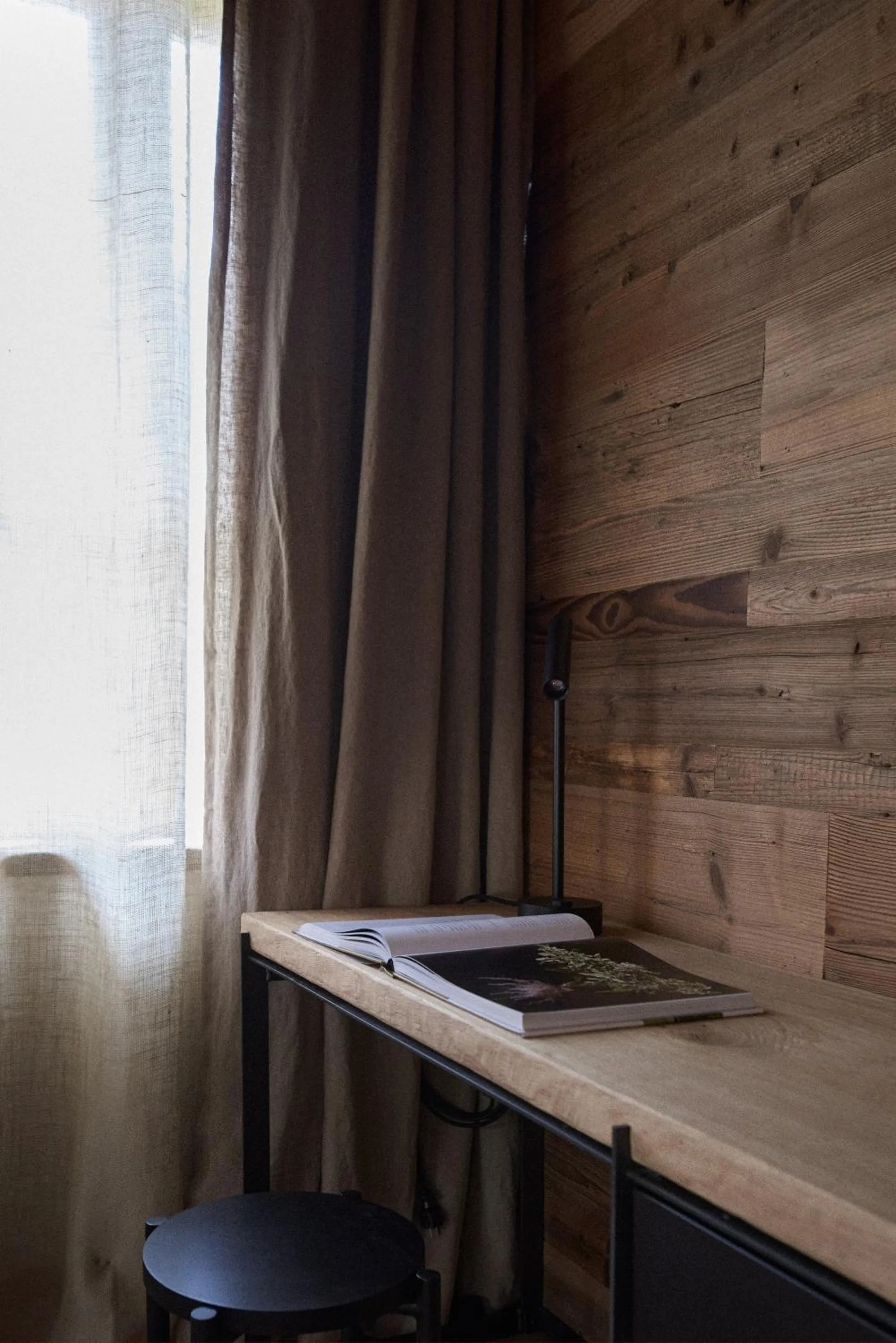 Photo of the whole room in EnHotel