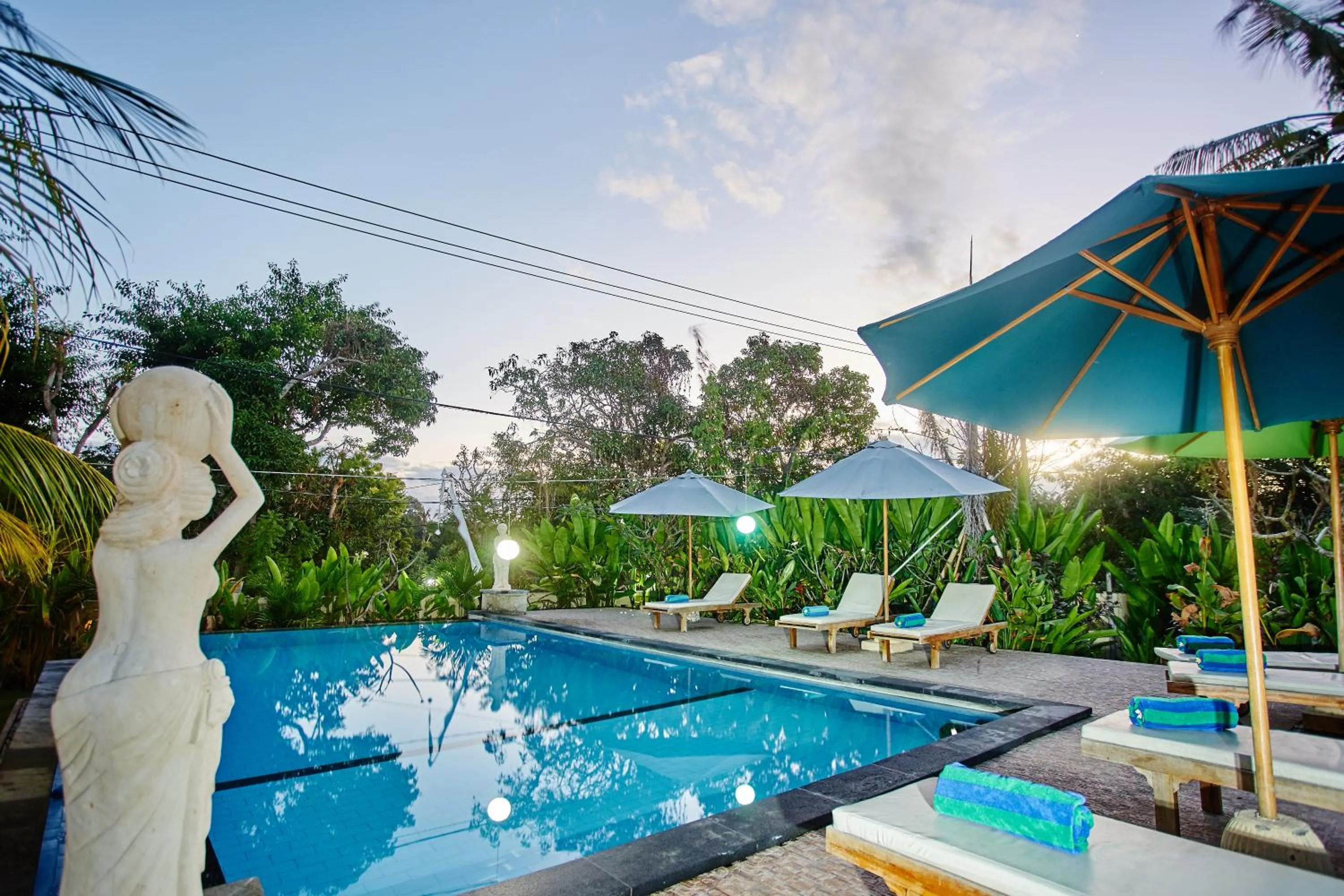 Swimming pool in Taos House Lembongan By DeWizZ Management