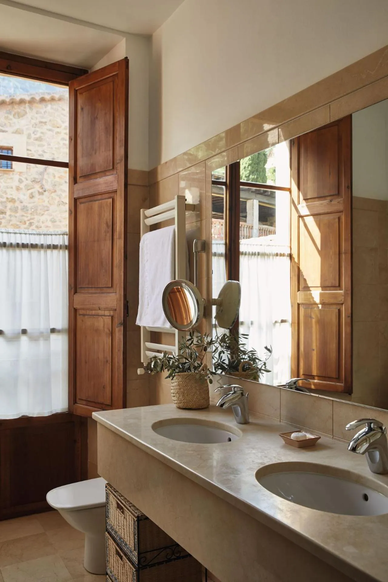 Bathroom in La Residencia, A Belmond Hotel, Mallorca