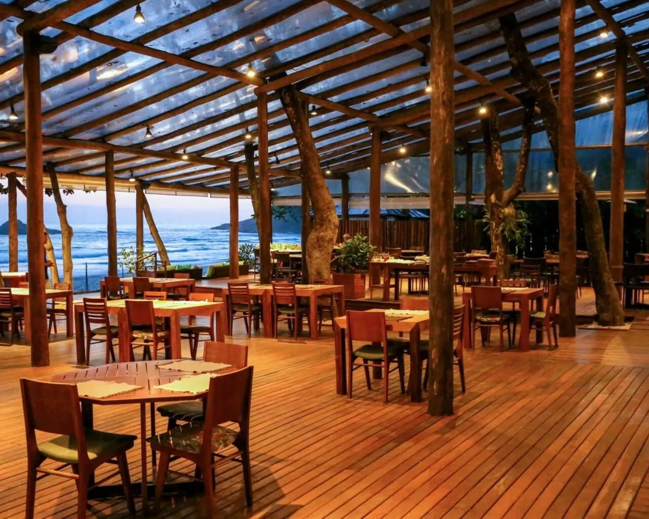 Restaurant/places to eat in Juquehy Praia Hotel