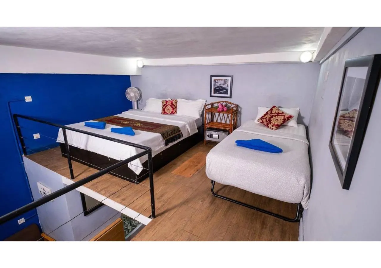 Bedroom, Bed in The Artist Residence