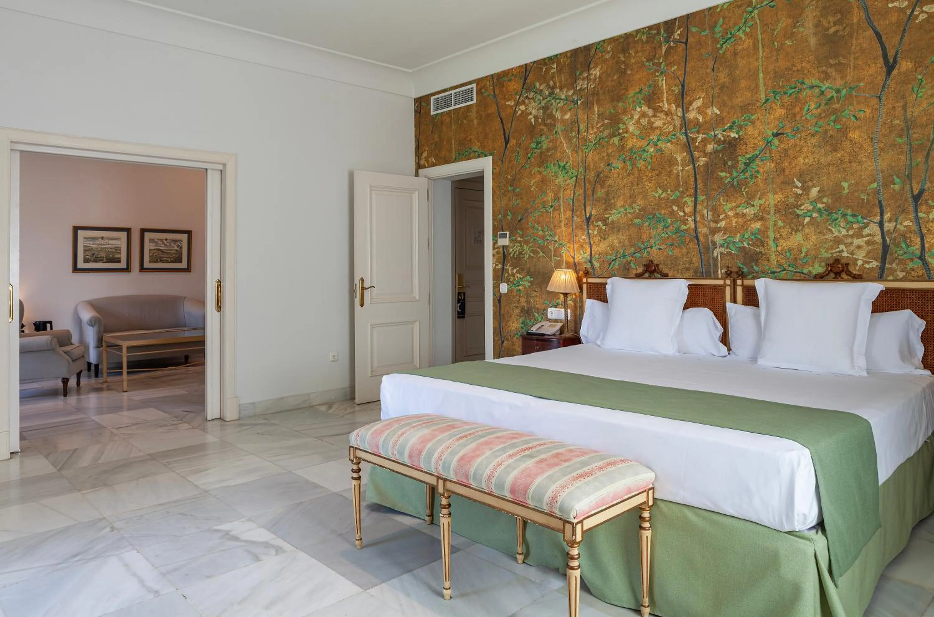 Living room, Bed in Villa Jerez