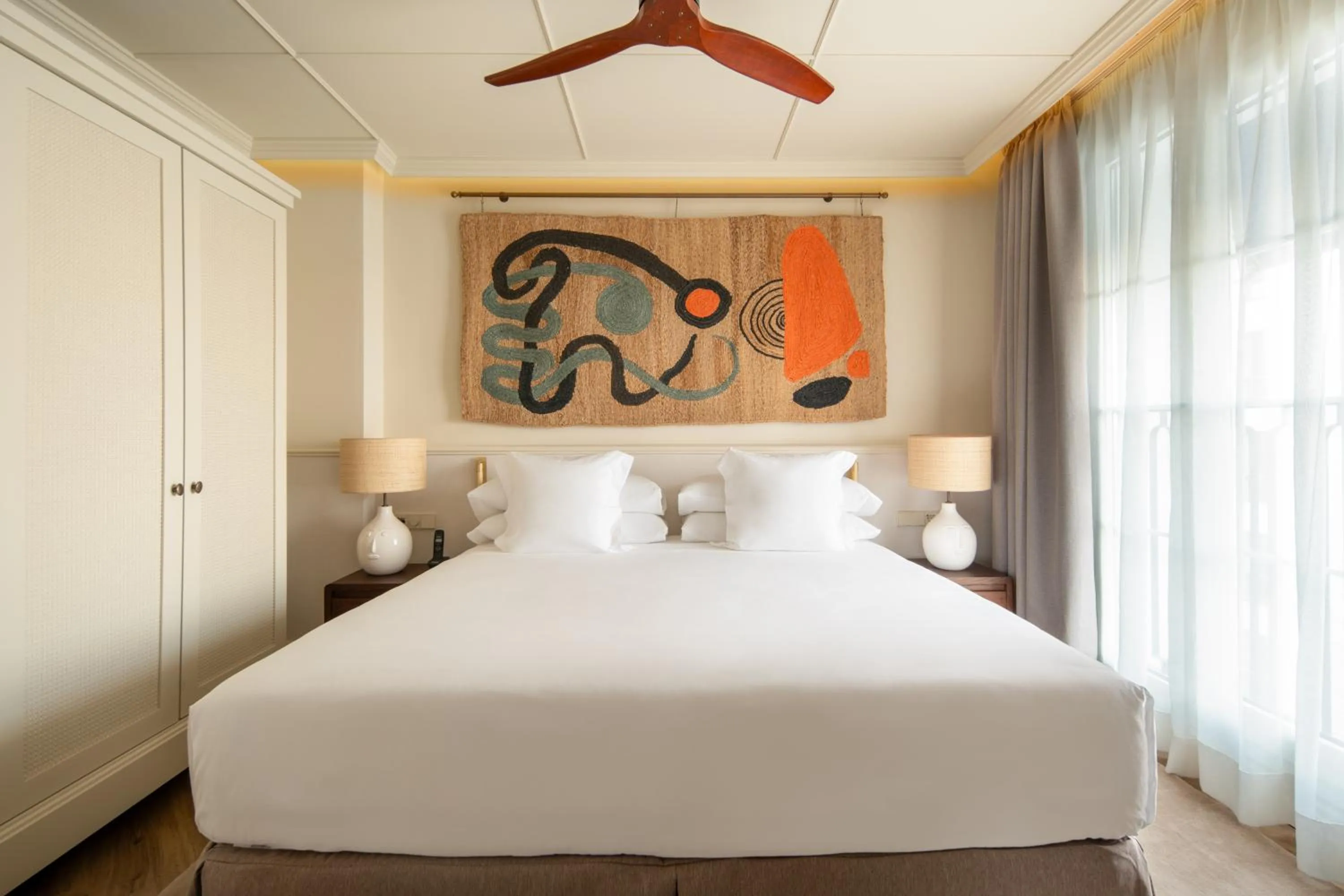 Photo of the whole room, Bed in Only YOU Hotel Sevilla