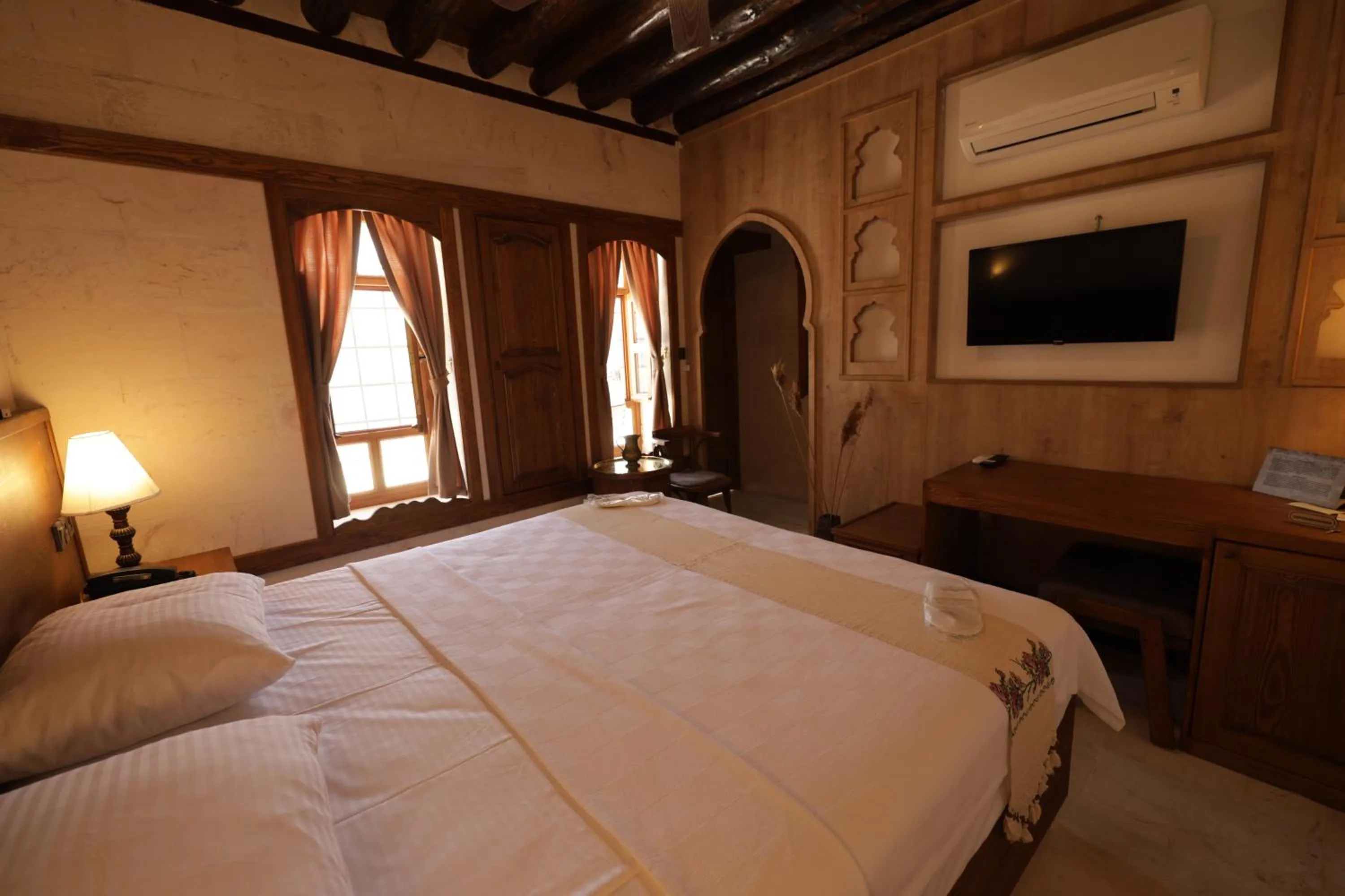 Photo of the whole room, Bed in CEVHER KONAĞI