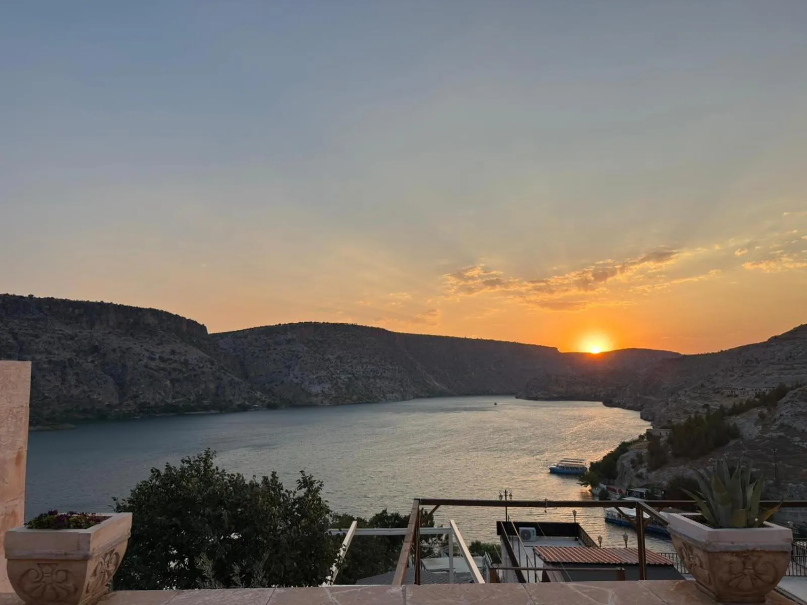 Sunset in CEVHER KONAĞI